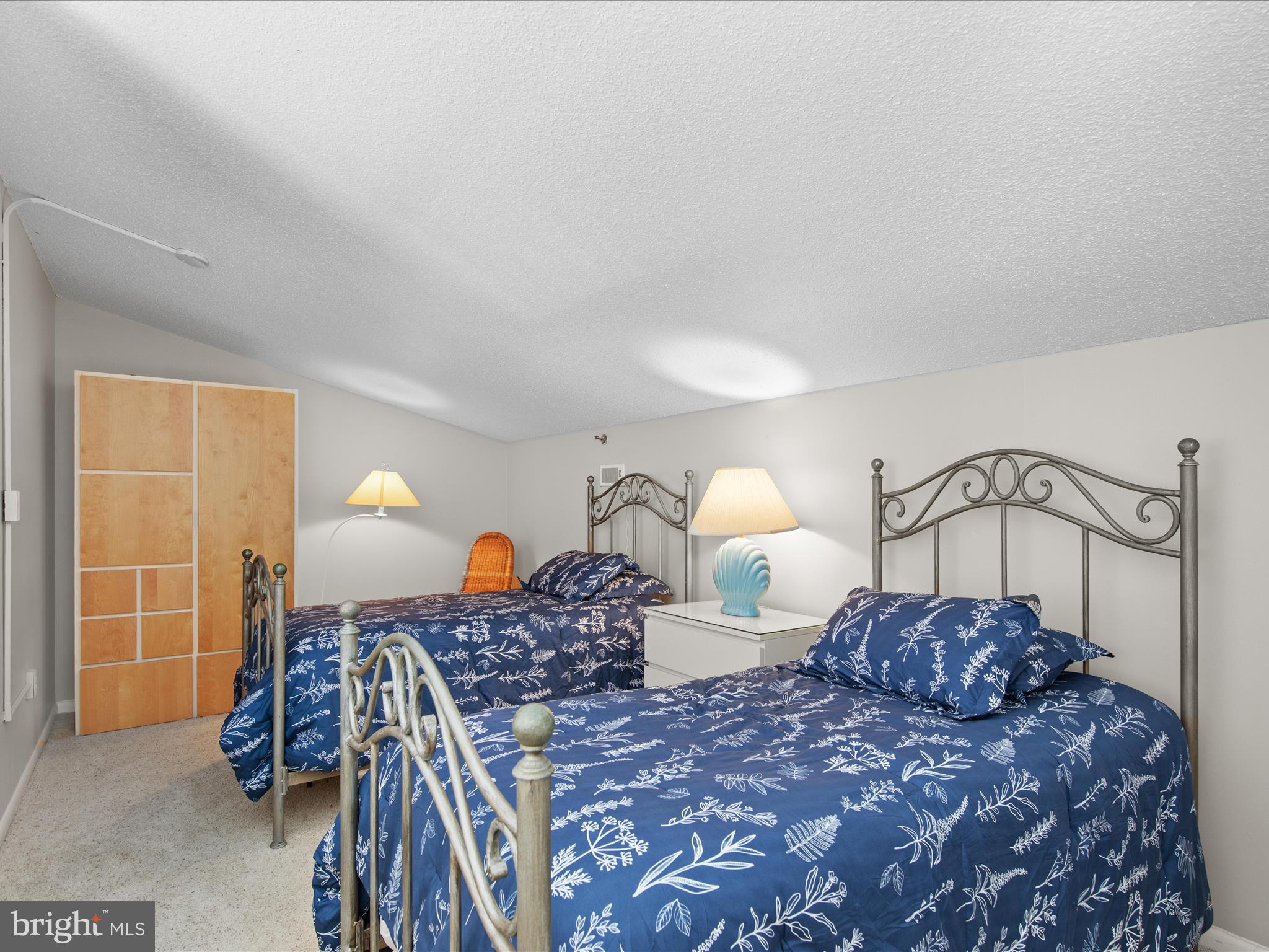 SEA COLONY EAST - Residential