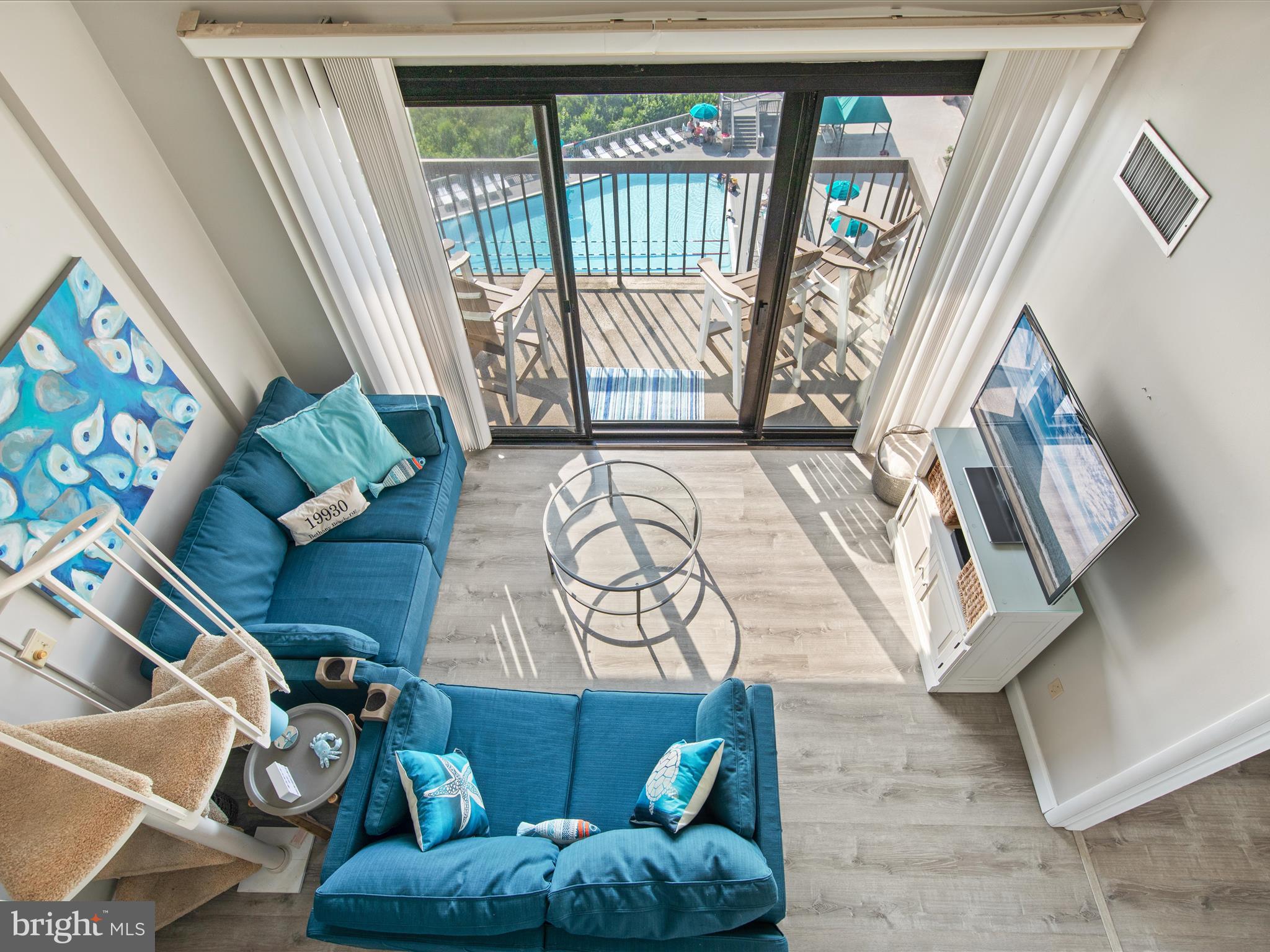 SEA COLONY EAST - Residential