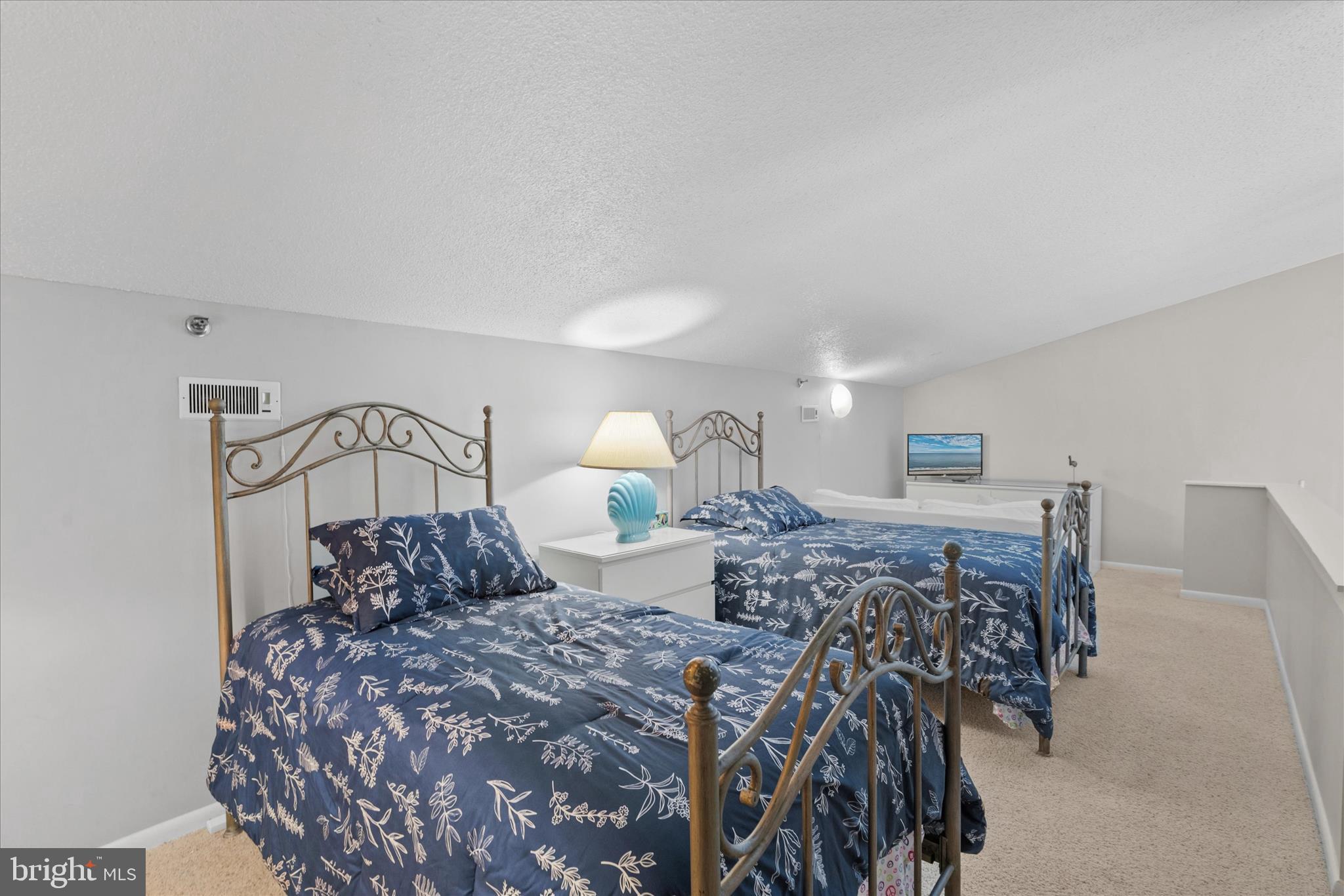 SEA COLONY EAST - Residential