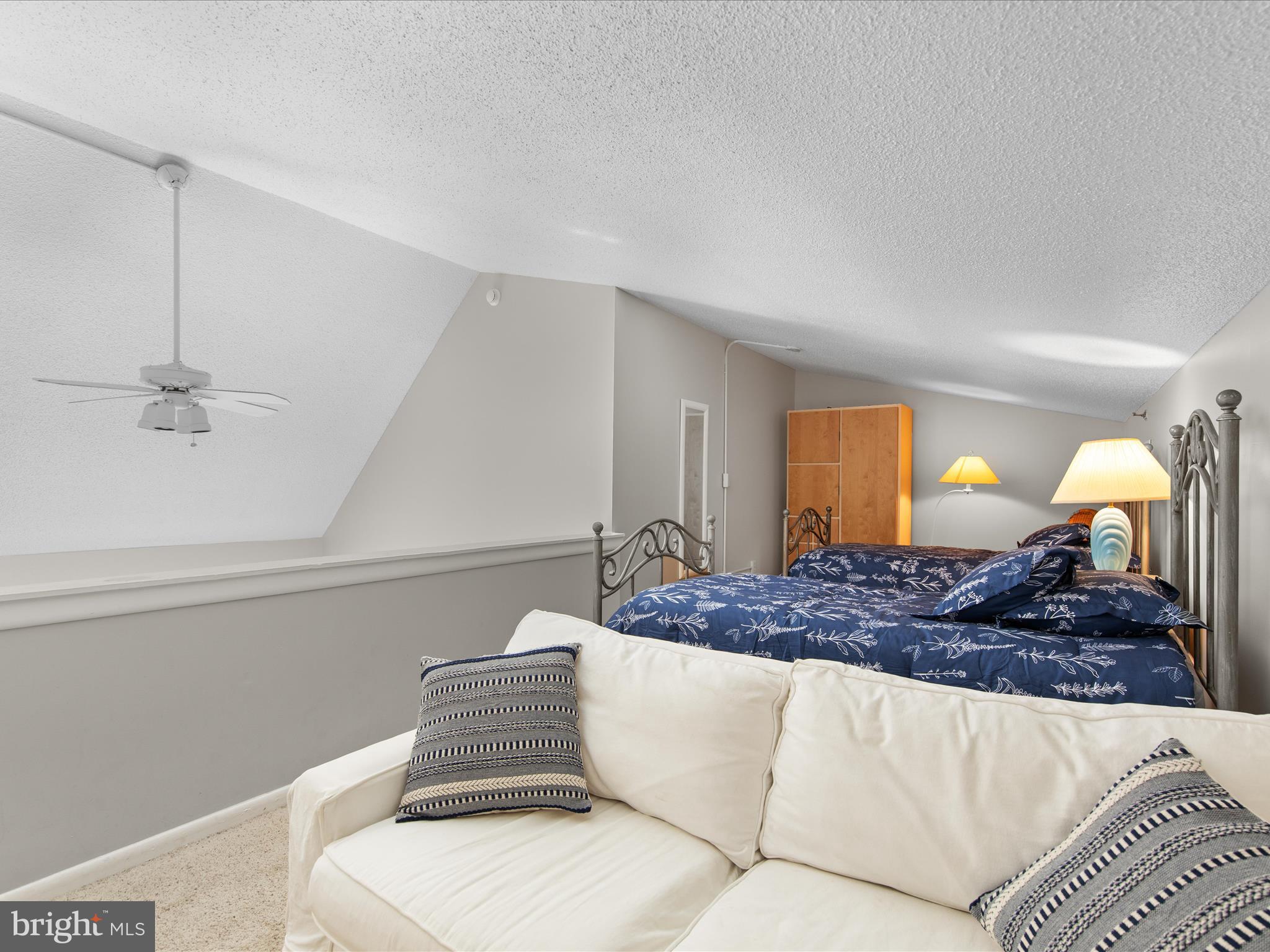 SEA COLONY EAST - Residential