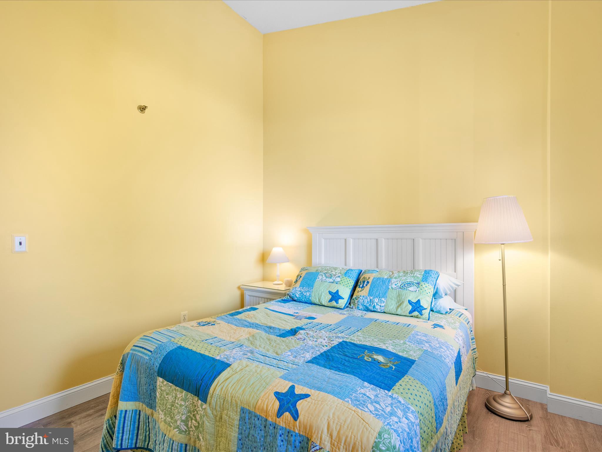 SEA COLONY EAST - Residential