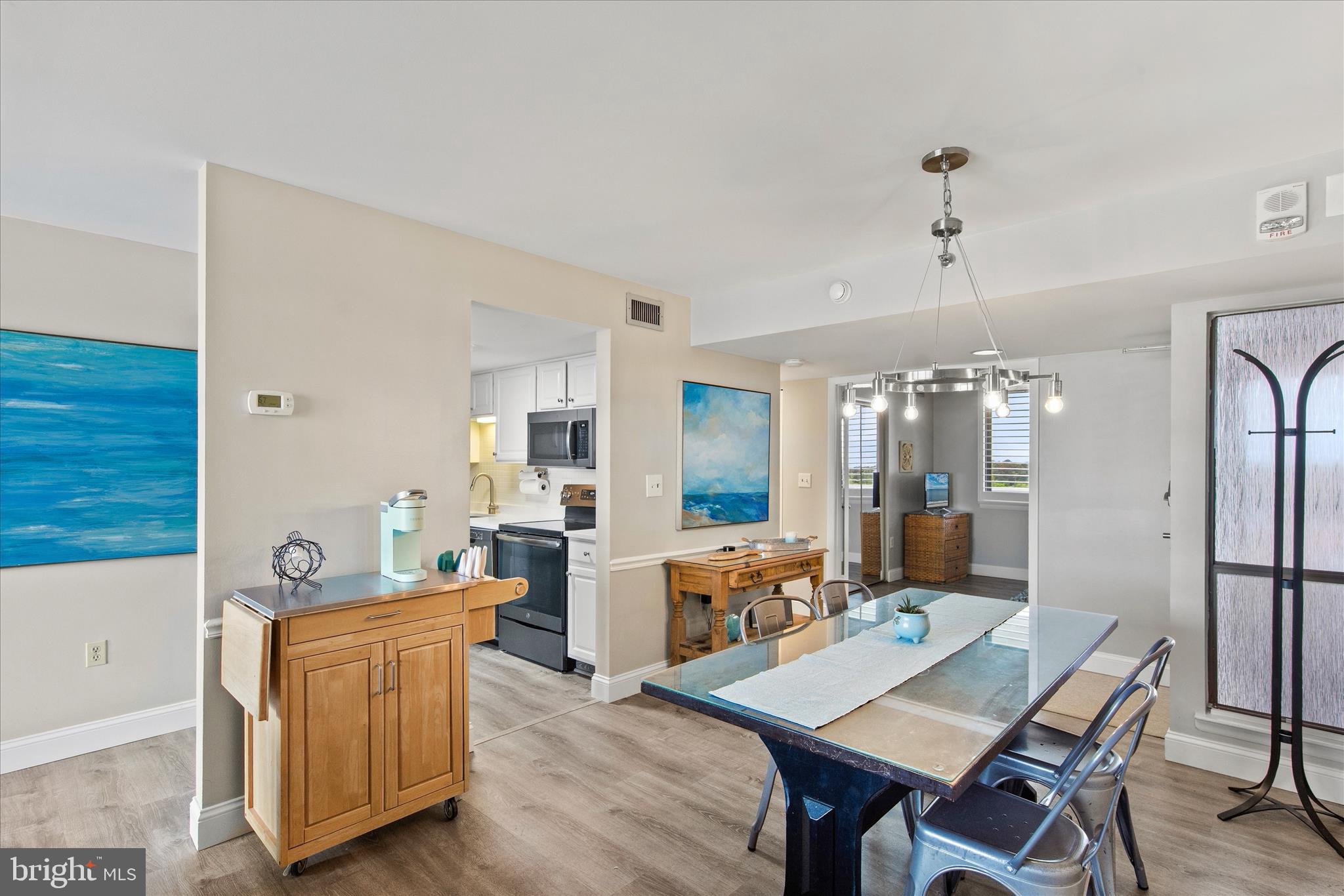 SEA COLONY EAST - Residential