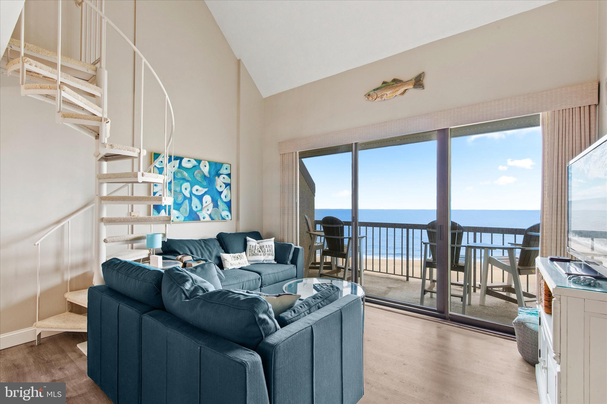 SEA COLONY EAST - Residential