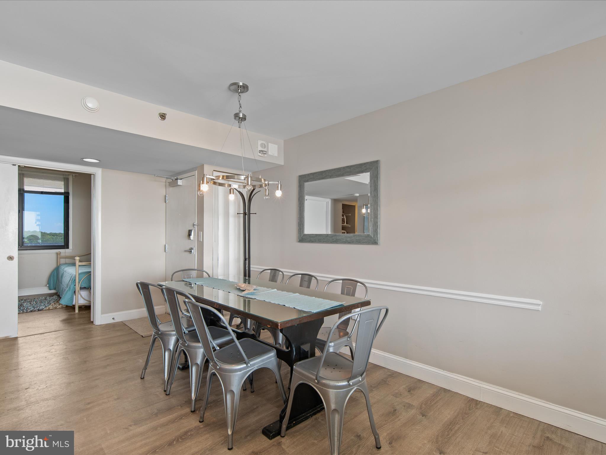 SEA COLONY EAST - Residential