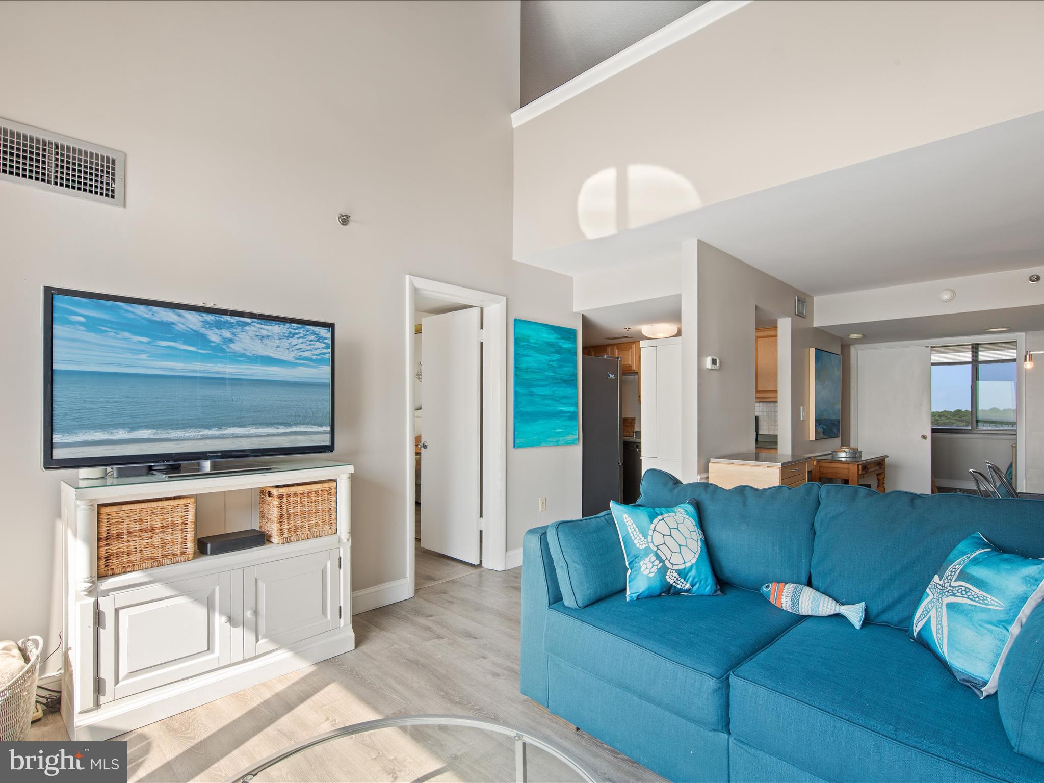 SEA COLONY EAST - Residential