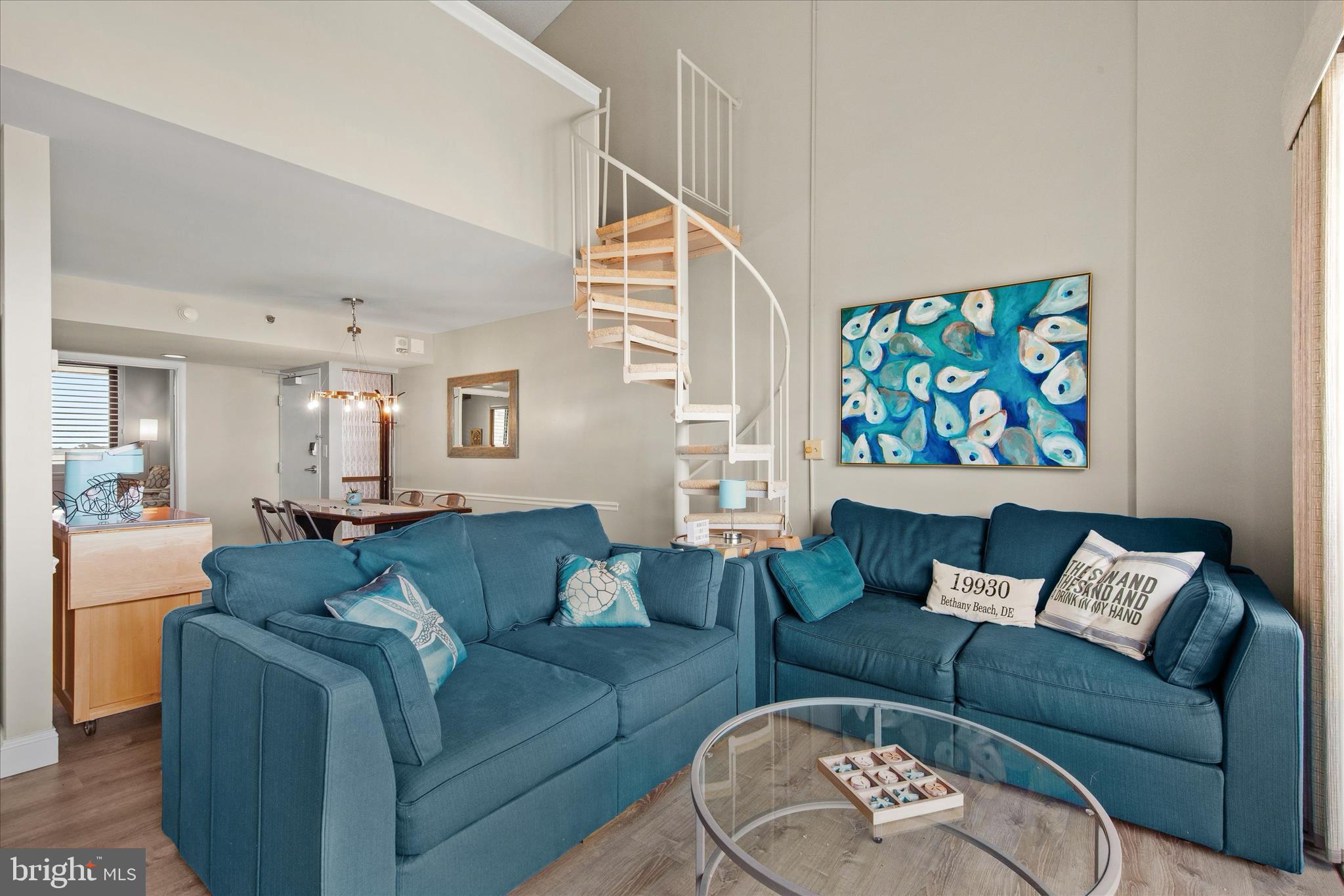 SEA COLONY EAST - Residential