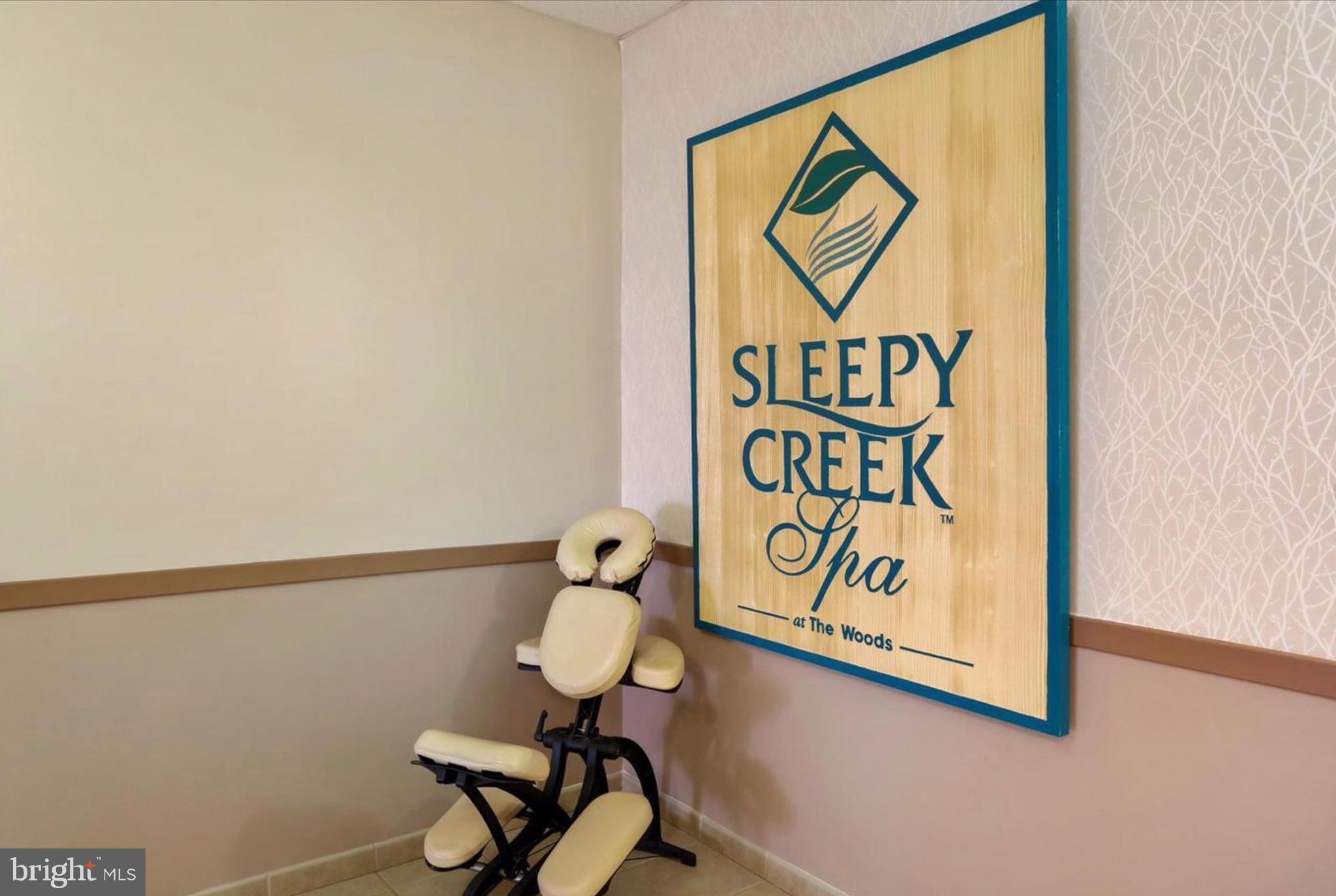 THE WOODS - Residential