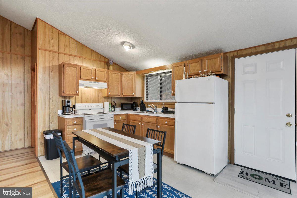 THE WOODS - Residential