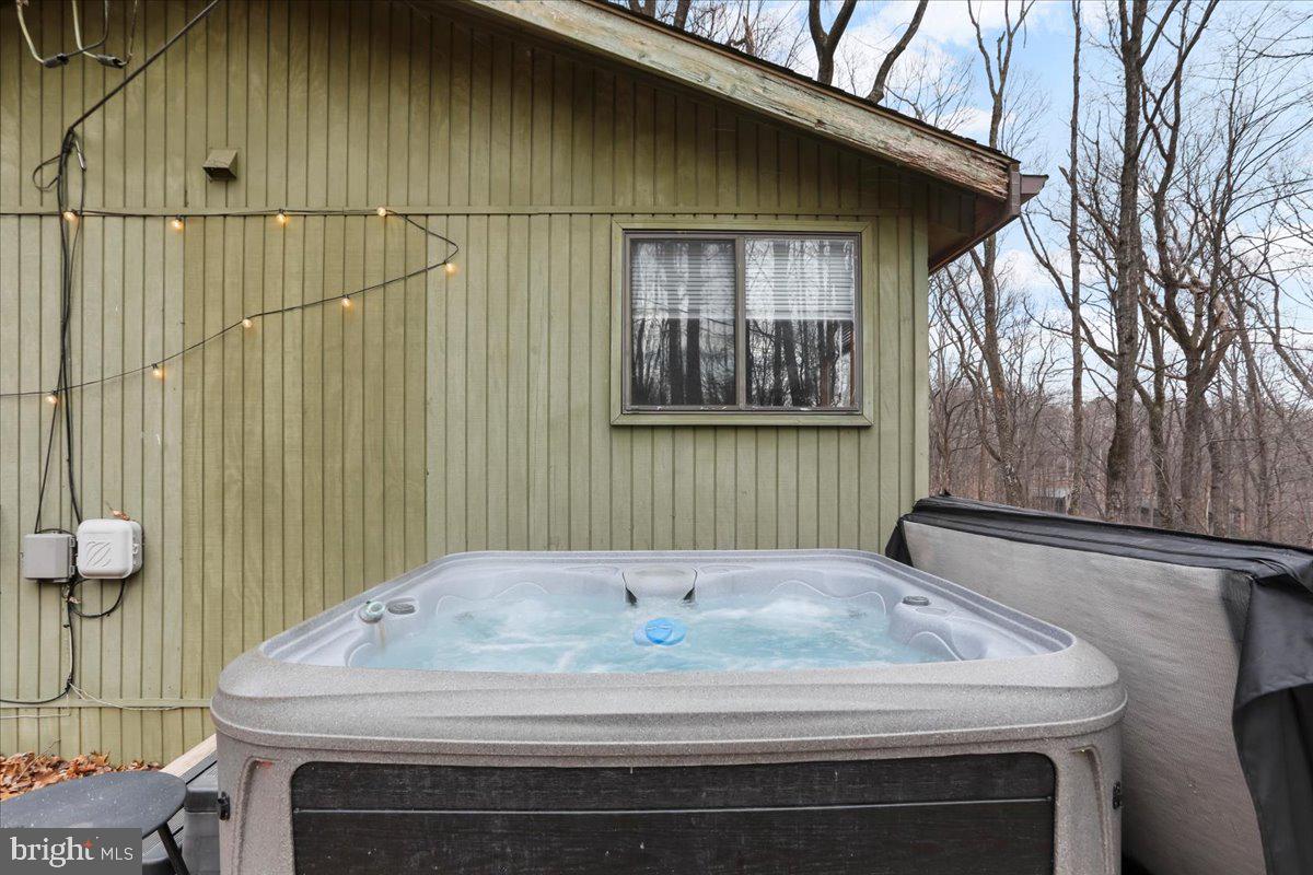 THE WOODS - Residential