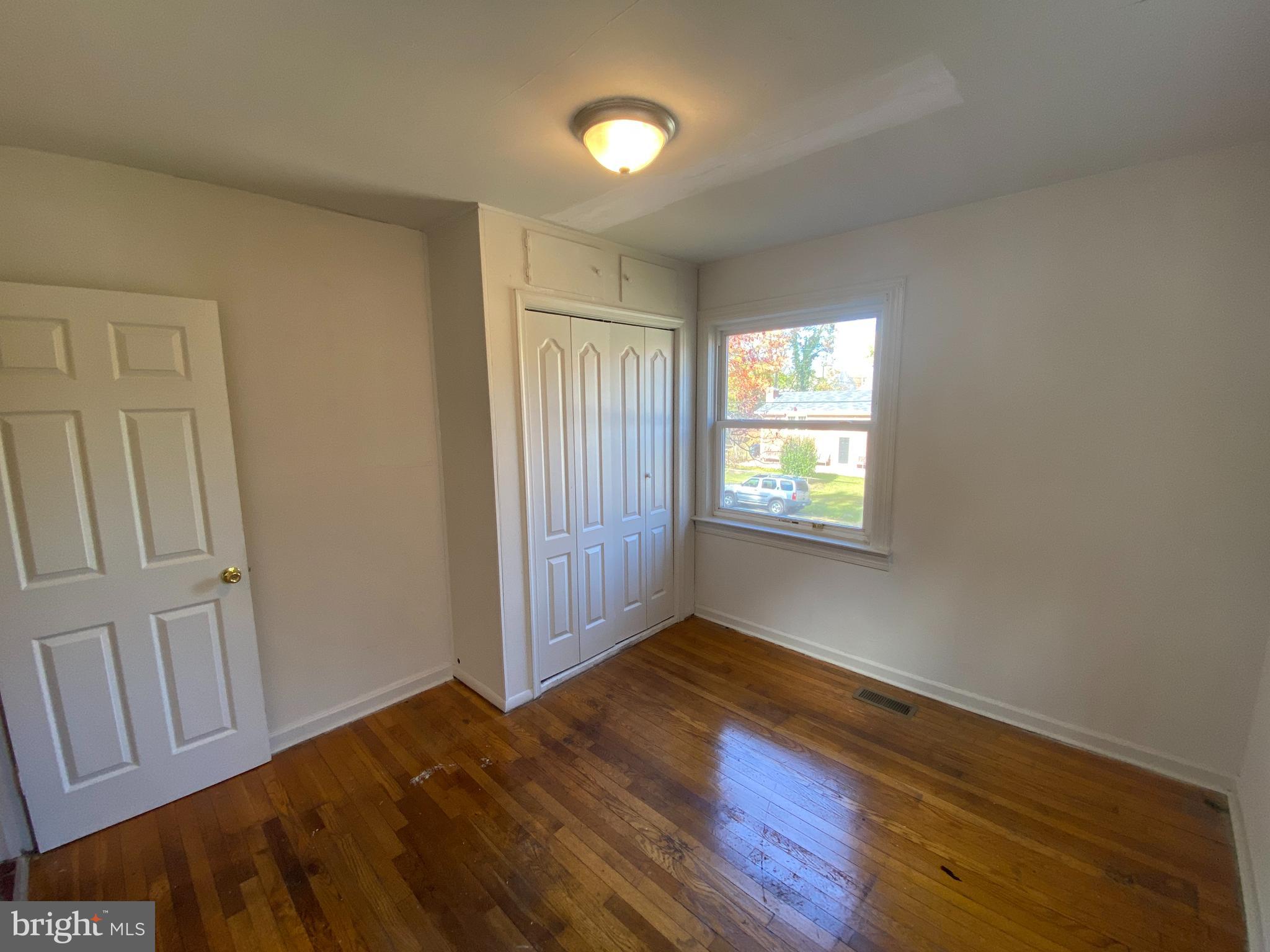 JACKSON PARK - Residential Lease