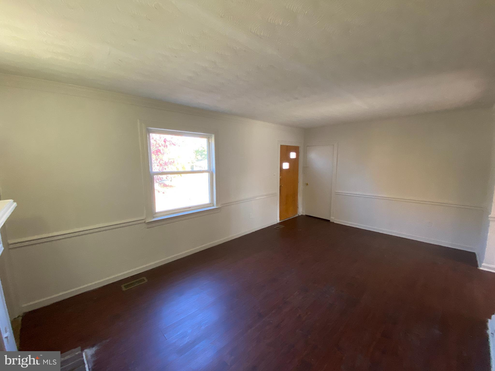 JACKSON PARK - Residential Lease
