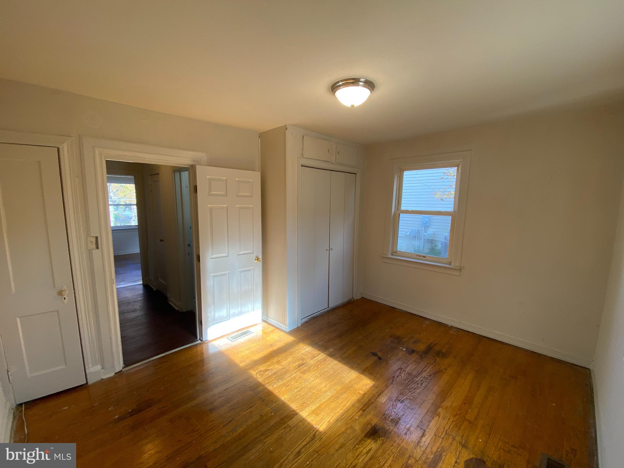 JACKSON PARK - Residential Lease