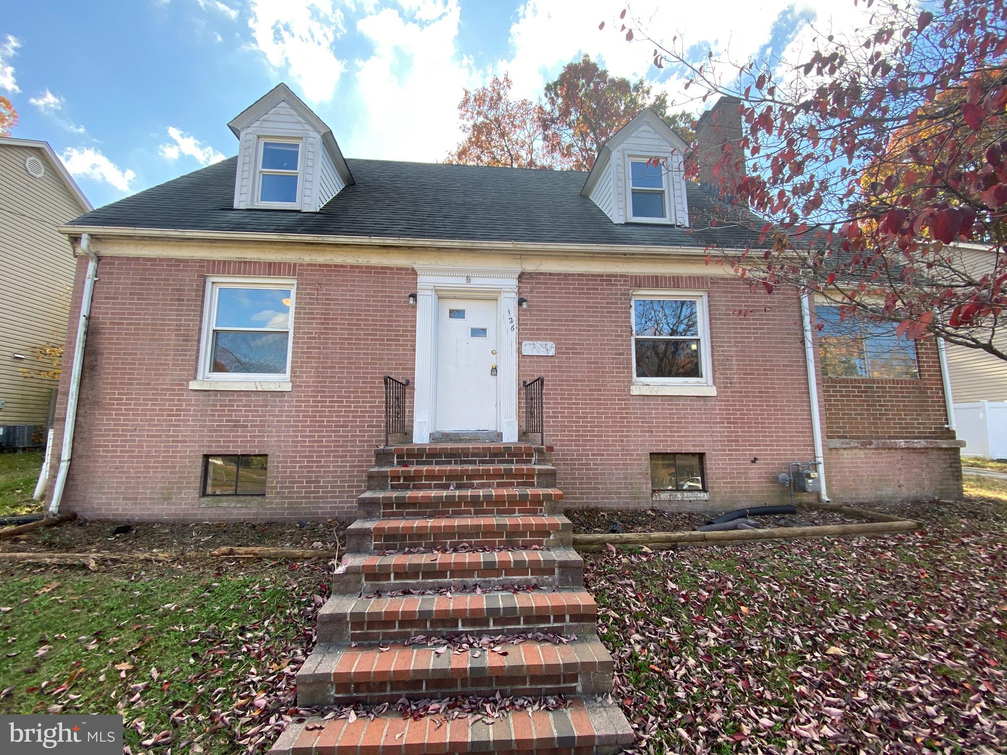 JACKSON PARK - Residential Lease