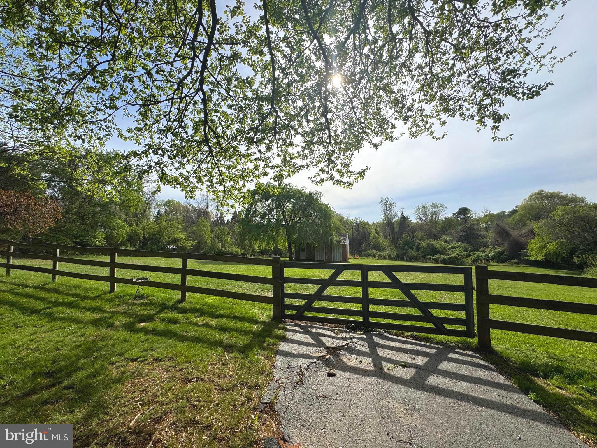 2306 HUNTER MILL ROAD