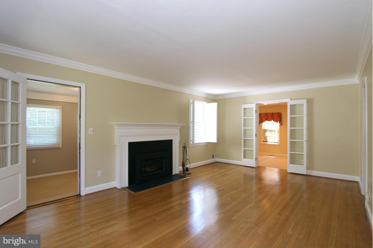 BRADLEY HILLS - Residential Lease