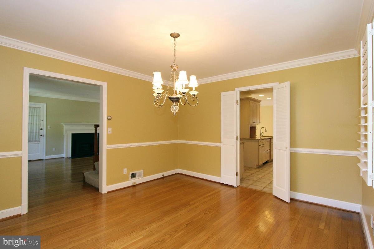 BRADLEY HILLS - Residential Lease