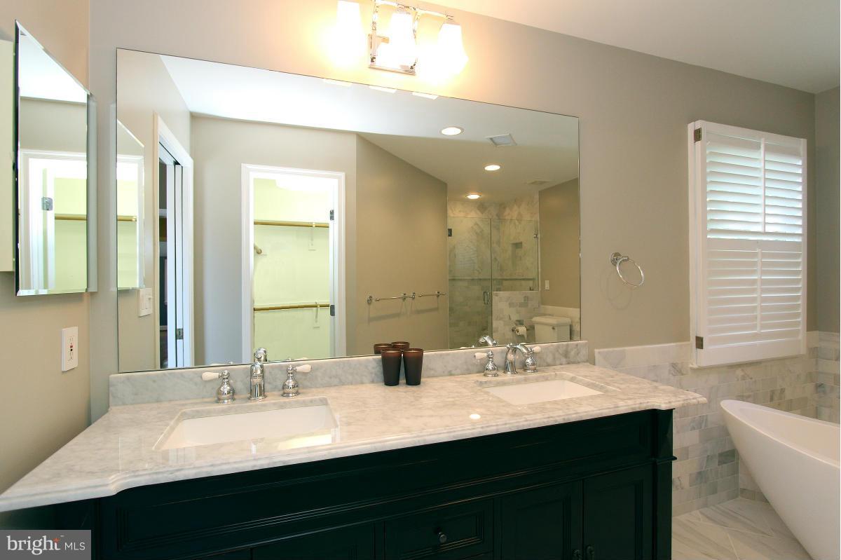 BRADLEY HILLS - Residential Lease