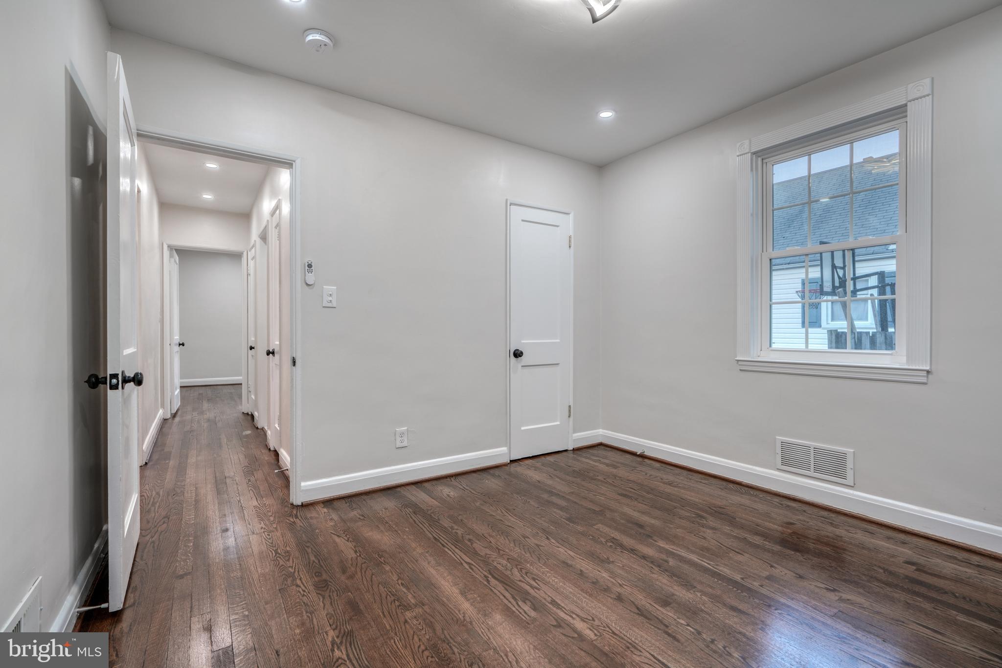 PARKVILLE - Residential