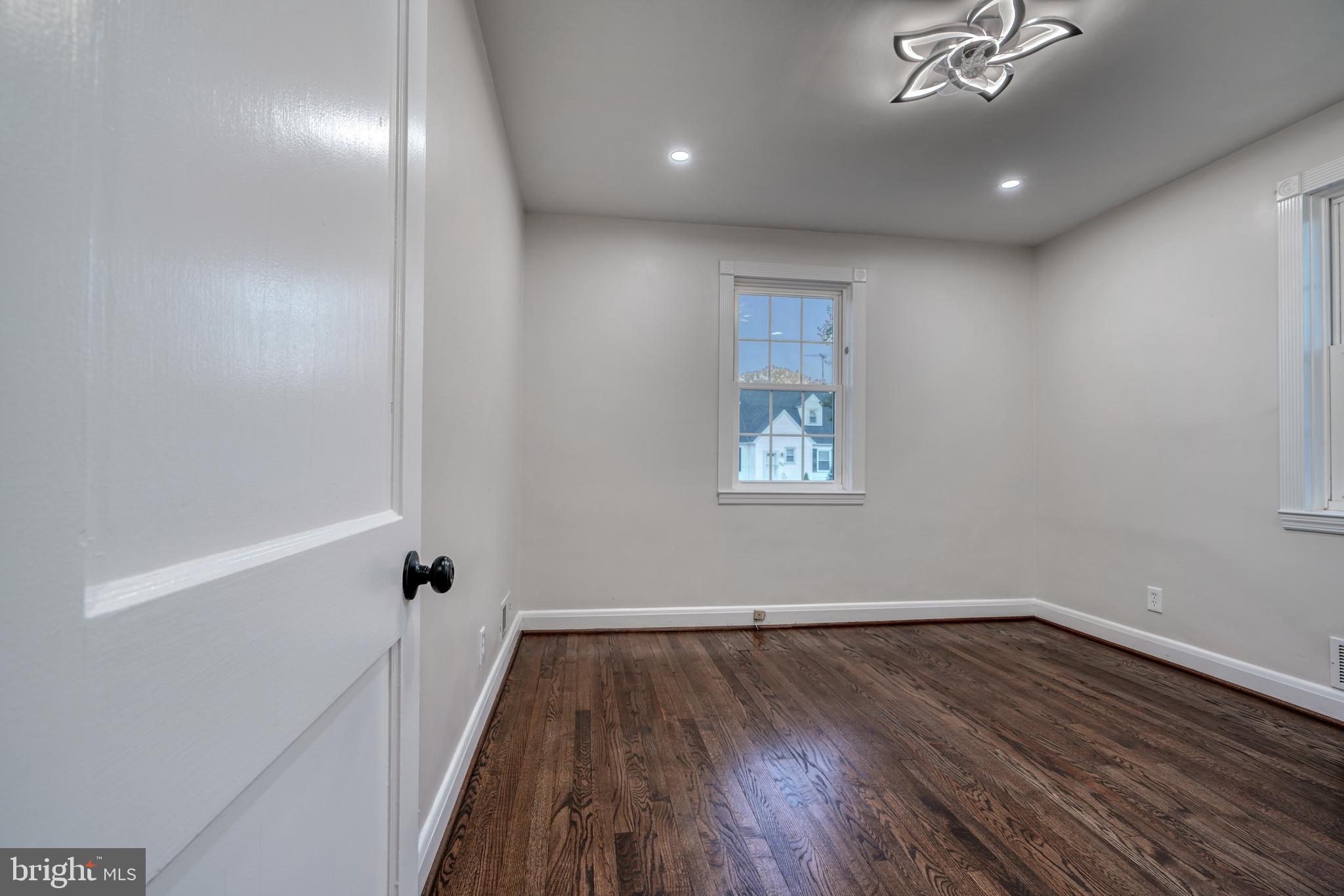 PARKVILLE - Residential