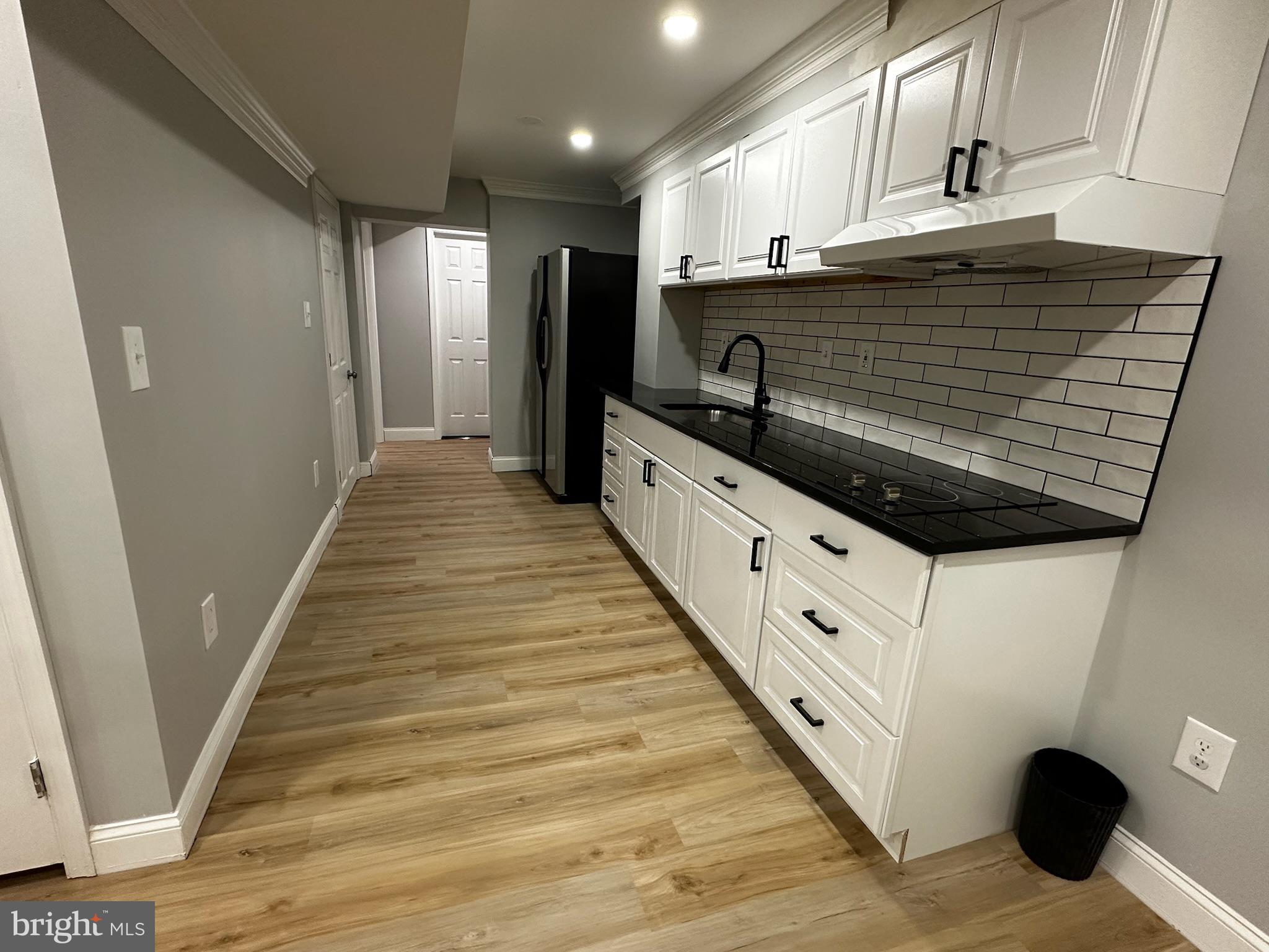 HUNTERS WOODS - Residential Lease