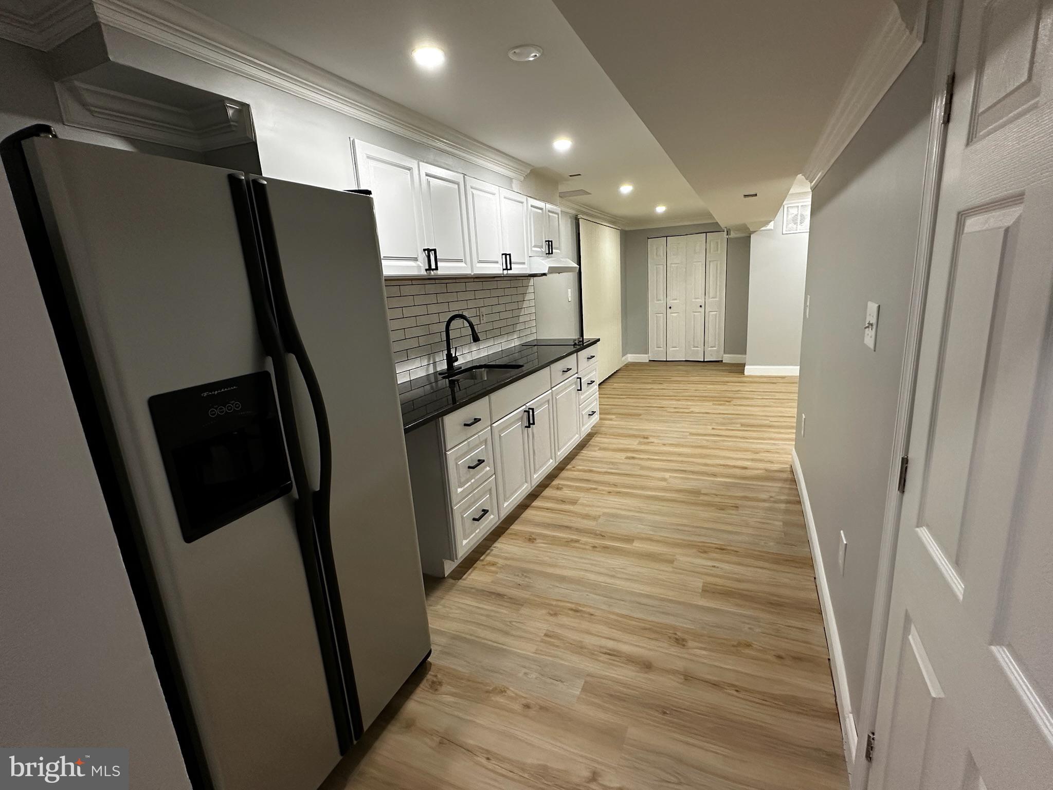 HUNTERS WOODS - Residential Lease