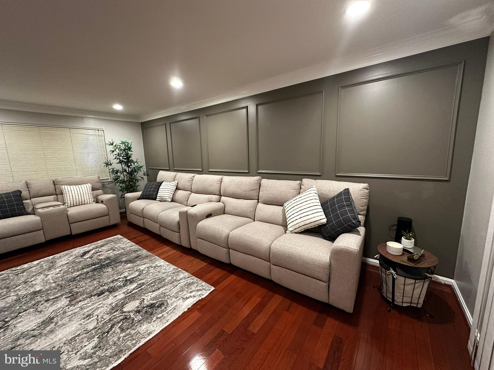 HUNTERS WOODS - Residential Lease