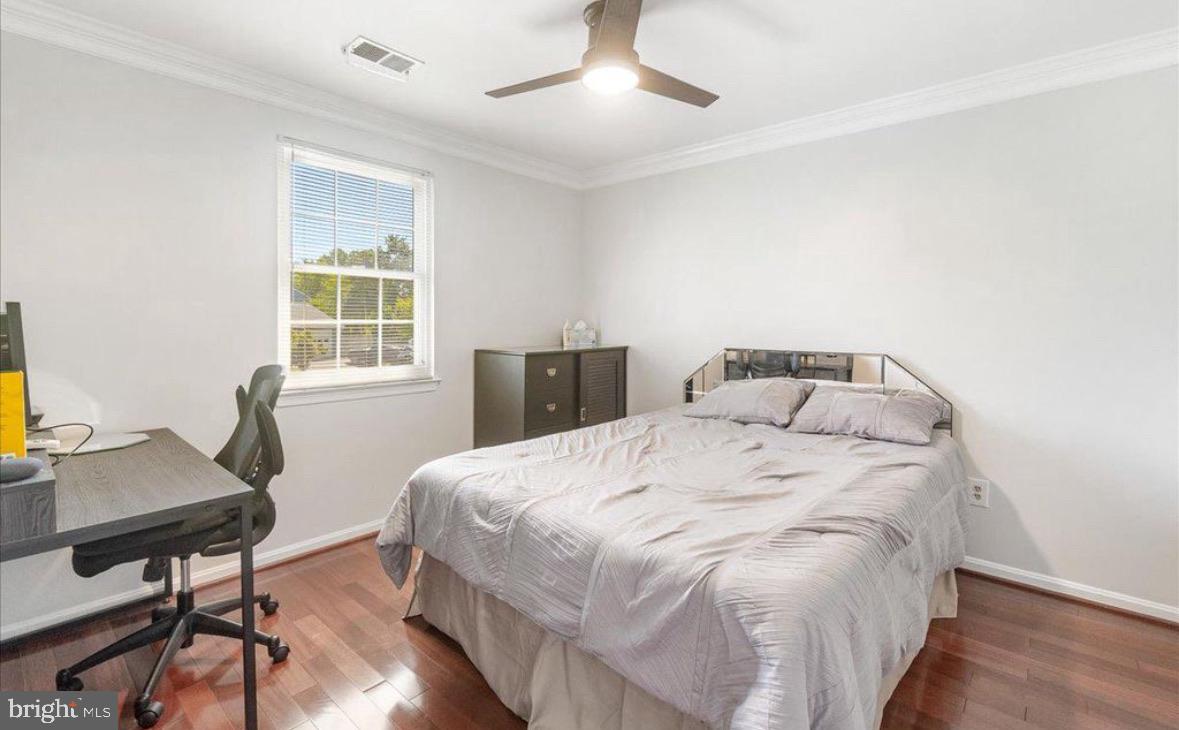 HUNTERS WOODS - Residential Lease