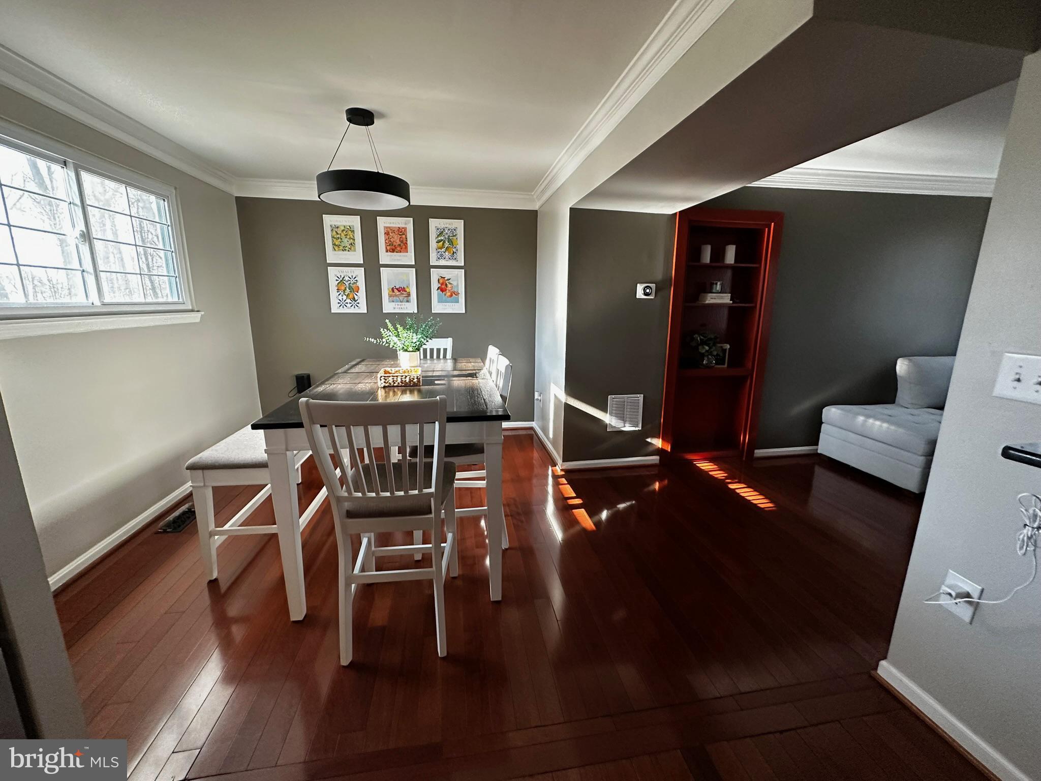 HUNTERS WOODS - Residential Lease