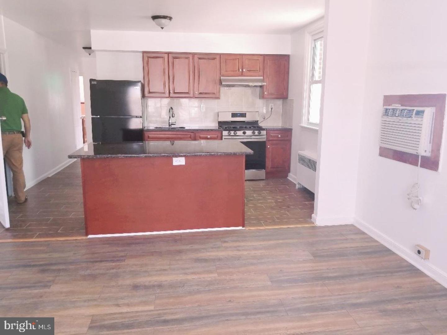 MAYFAIR (EAST) - Residential Lease