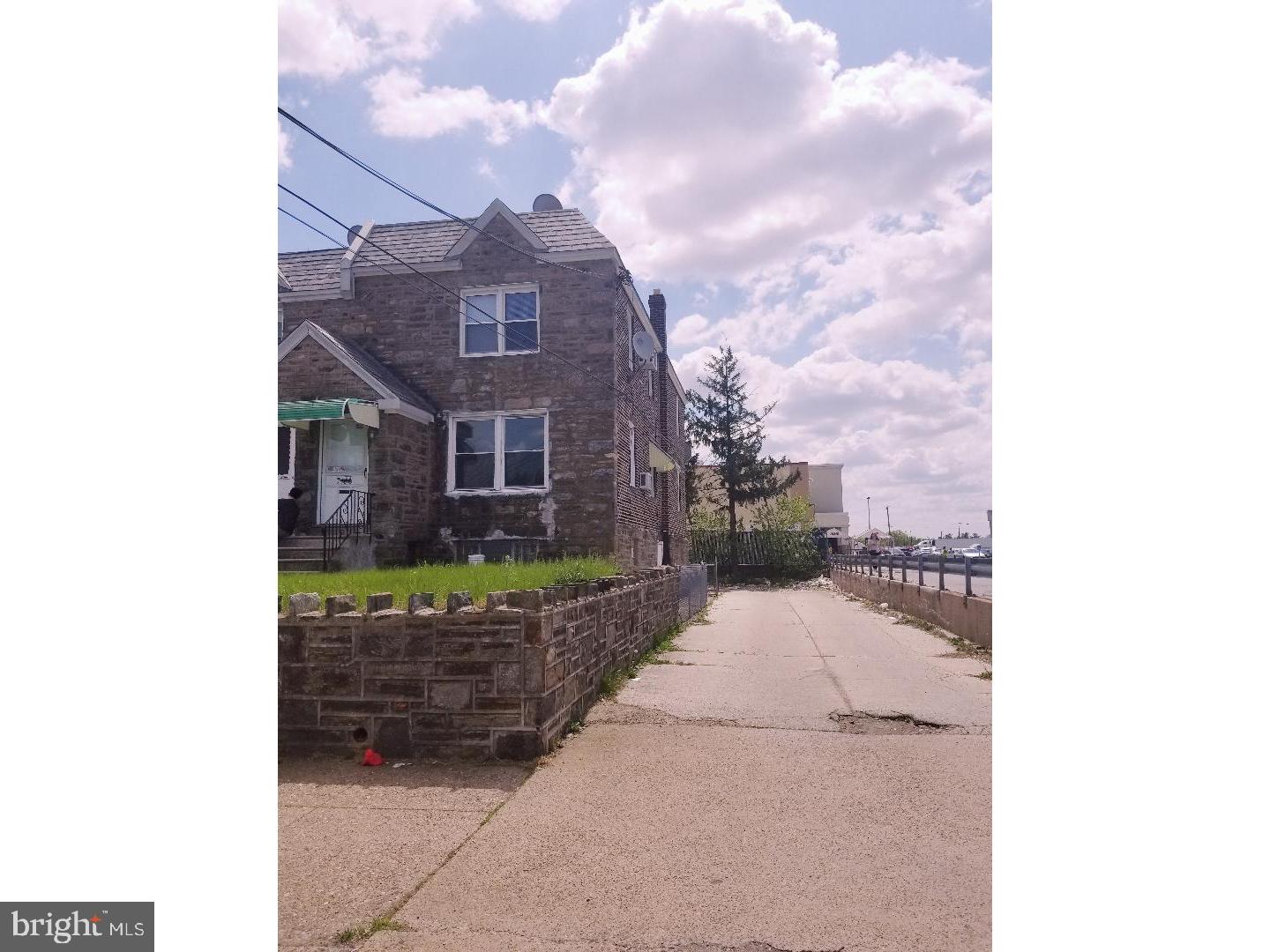 MAYFAIR (EAST) - Residential Lease