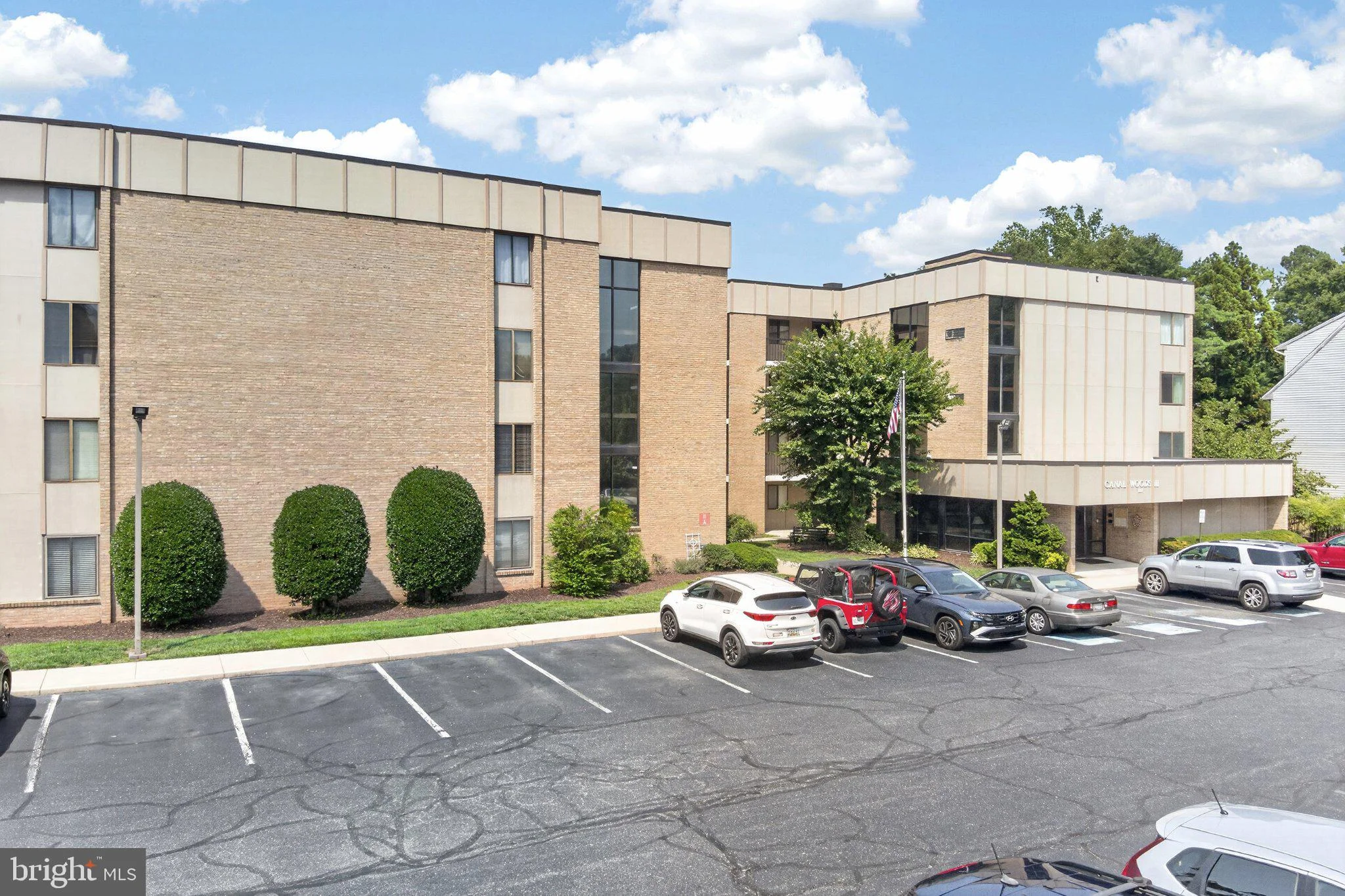 227 Canal Park Drive Unit 402