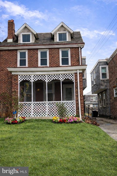 Townhouse For Sale - 213 W 35th Street<br/> WILMINGTON, DE 19802