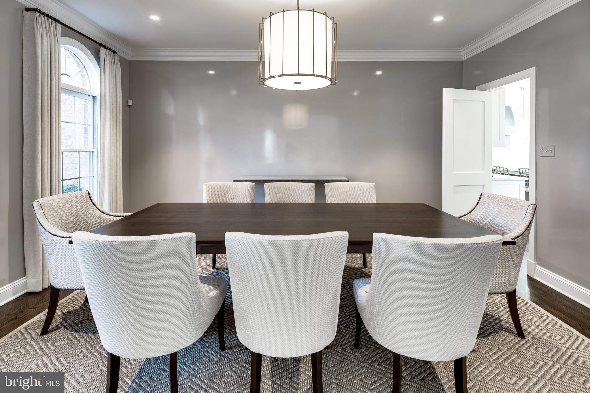 WILLOWS OF POTOMAC - Residential