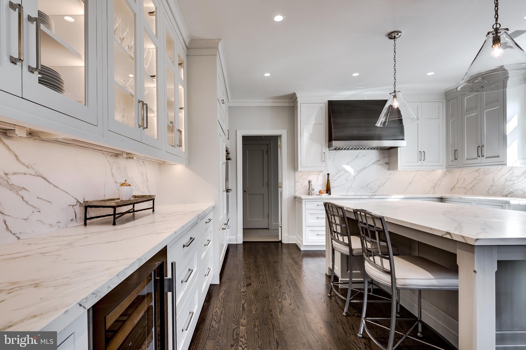 WILLOWS OF POTOMAC - Residential