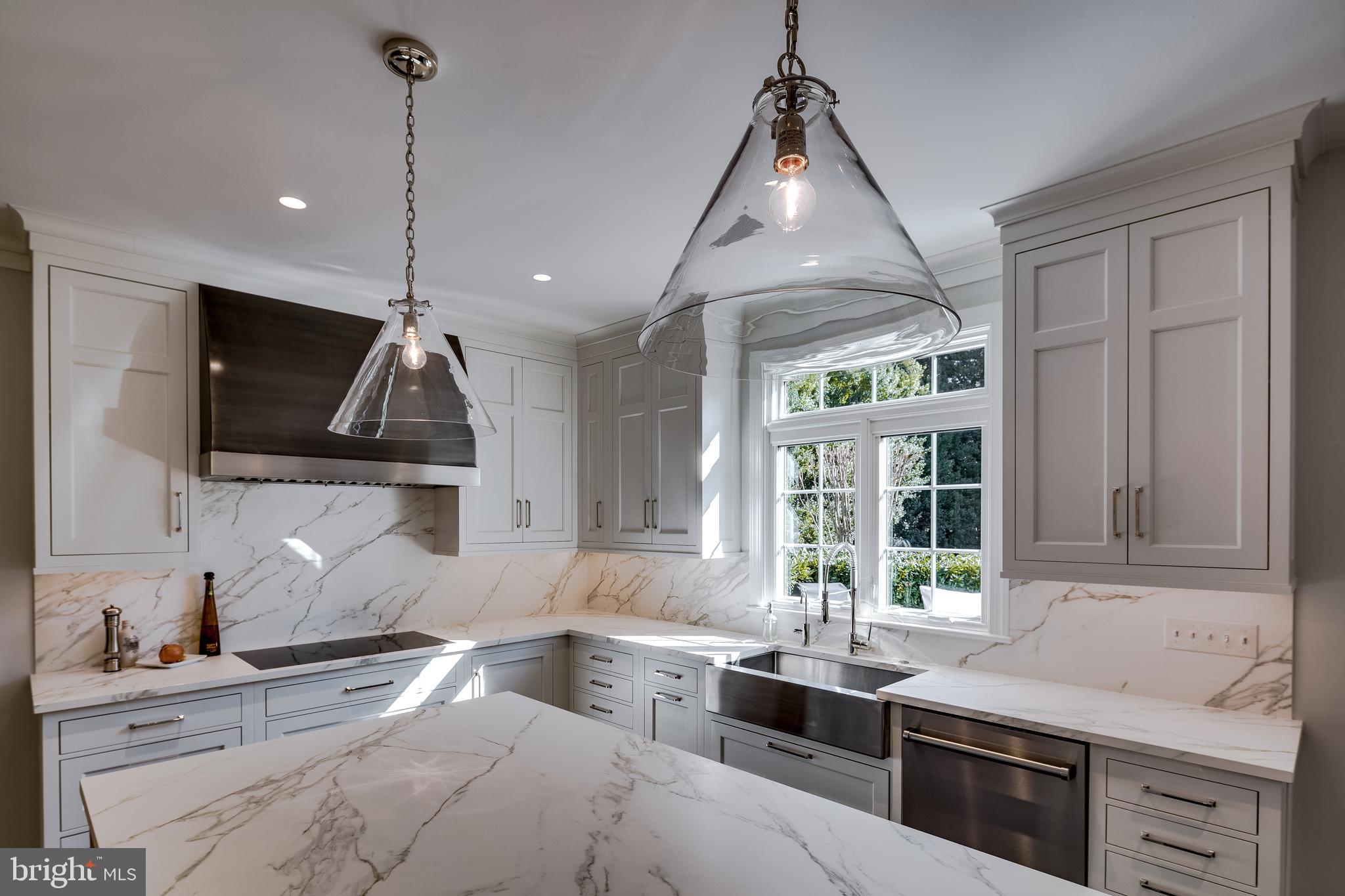 WILLOWS OF POTOMAC - Residential