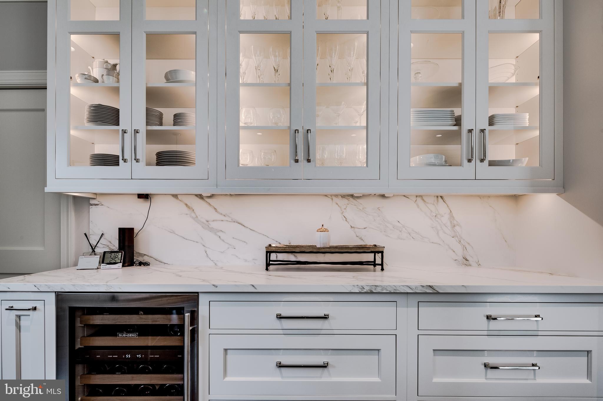 WILLOWS OF POTOMAC - Residential