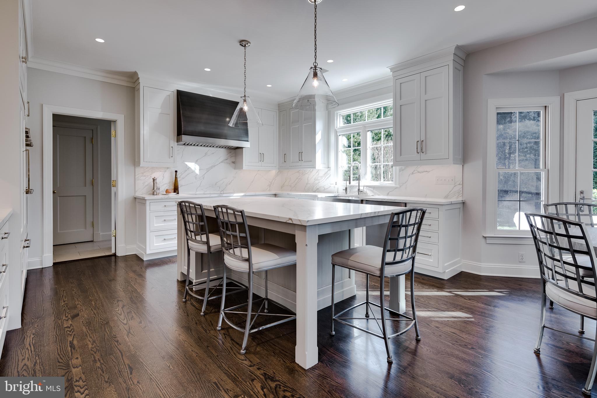 WILLOWS OF POTOMAC - Residential