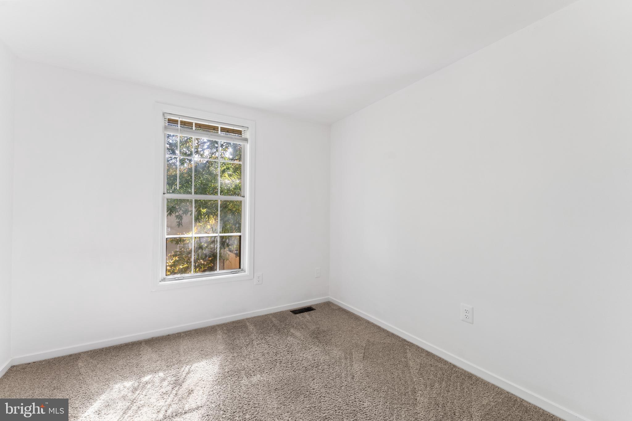 PRESIDENTIAL VILLAGE - Residential