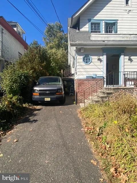 Haddon Heights, New Jersey 08035, United States, ,Commercial,Pending,33581