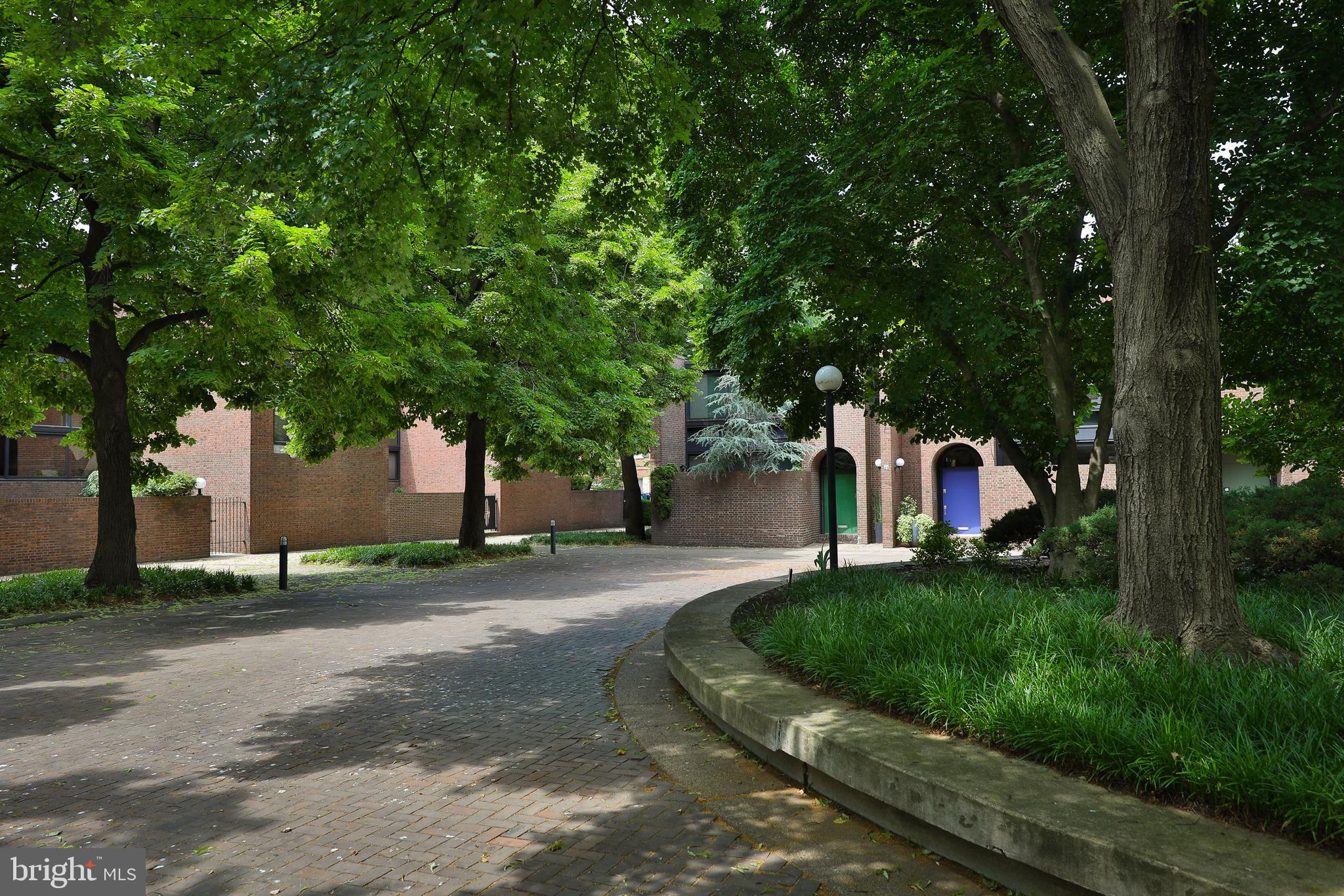 SOCIETY HILL - Residential