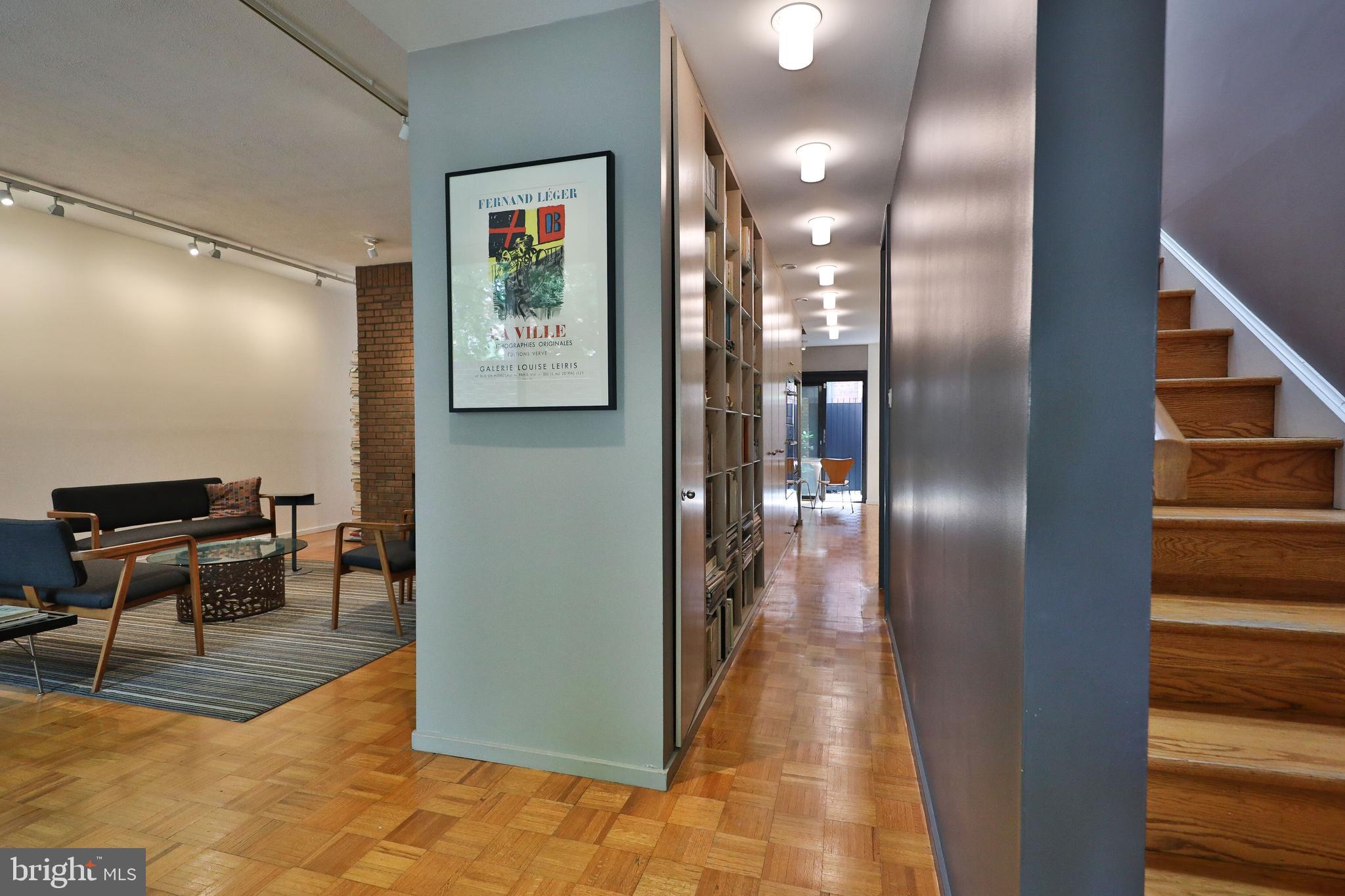 SOCIETY HILL - Residential