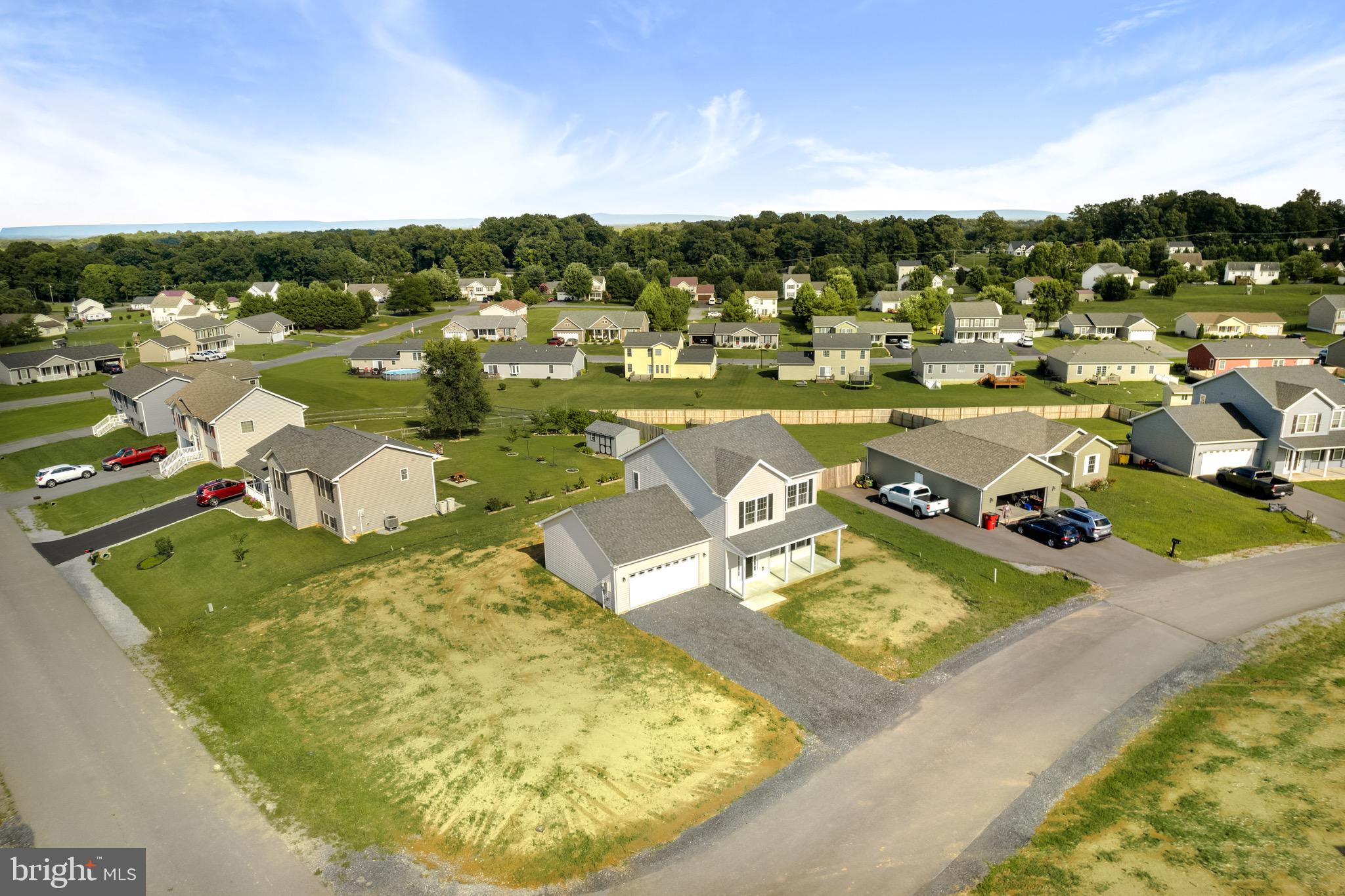 PEBBLE RIDGE - Residential