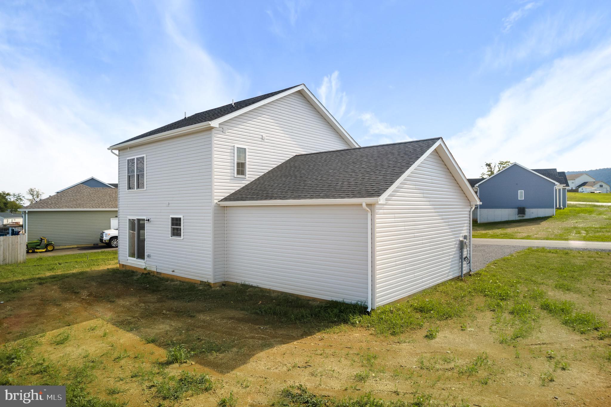PEBBLE RIDGE - Residential