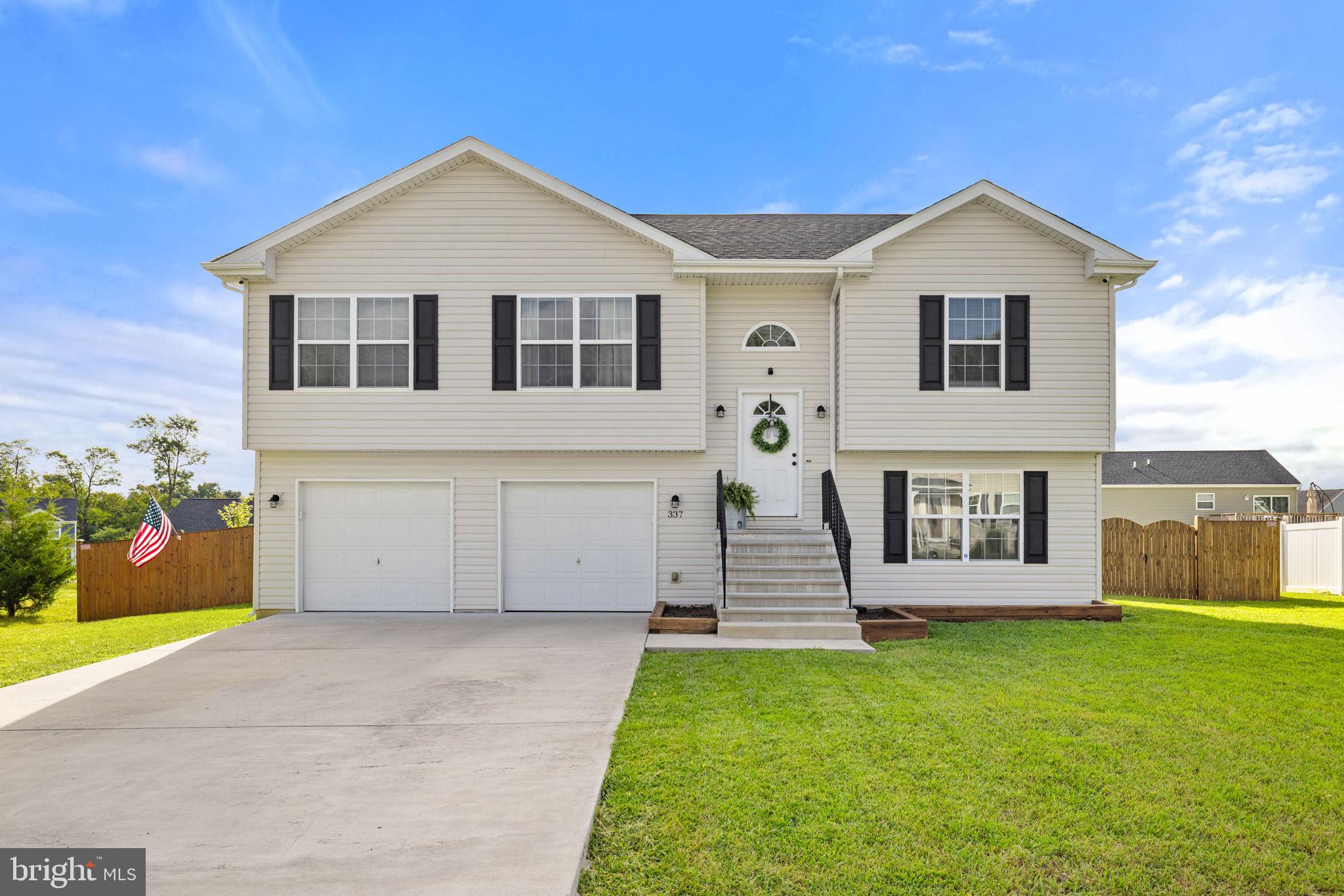 BOYDS CROSSING - Residential