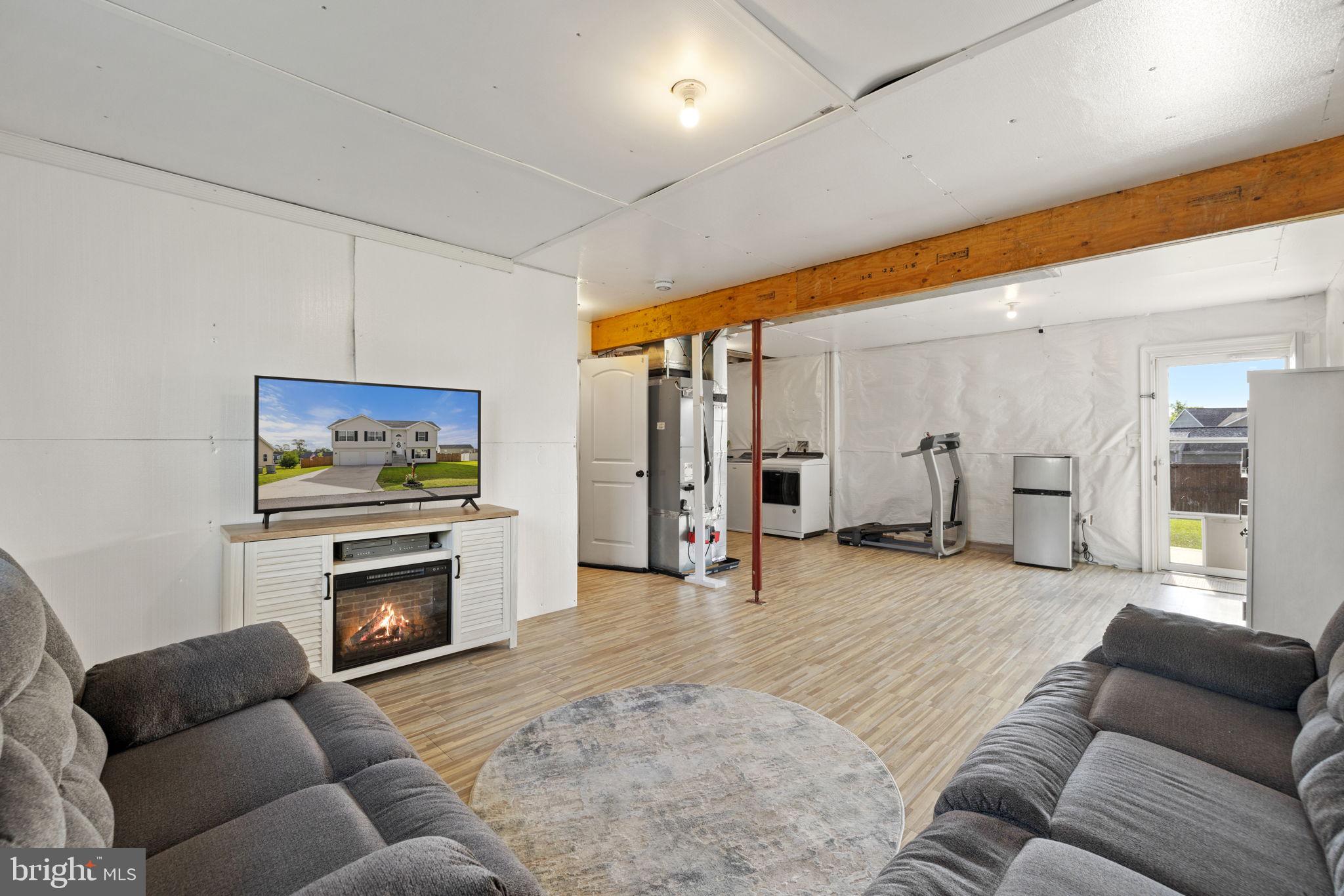 BOYDS CROSSING - Residential