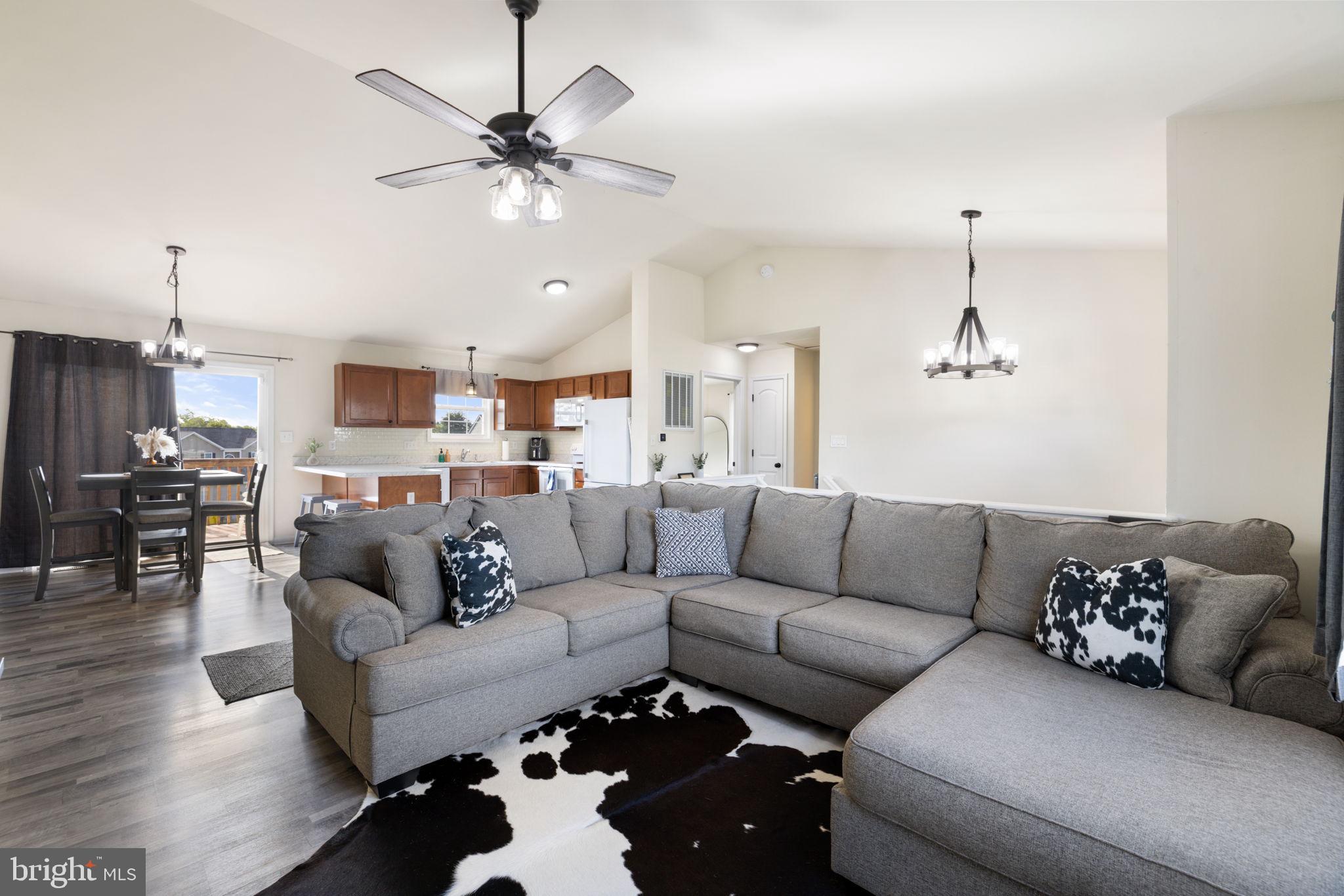 BOYDS CROSSING - Residential