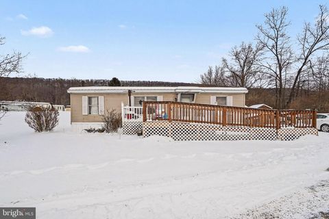 Photo of 131 Sunset Drive, LYKENS, PA 17048 (MLS # PADA2056468)