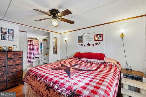 Tiny photo for 131 Sunset Drive, LYKENS, PA 17048 (MLS # PADA2056468)