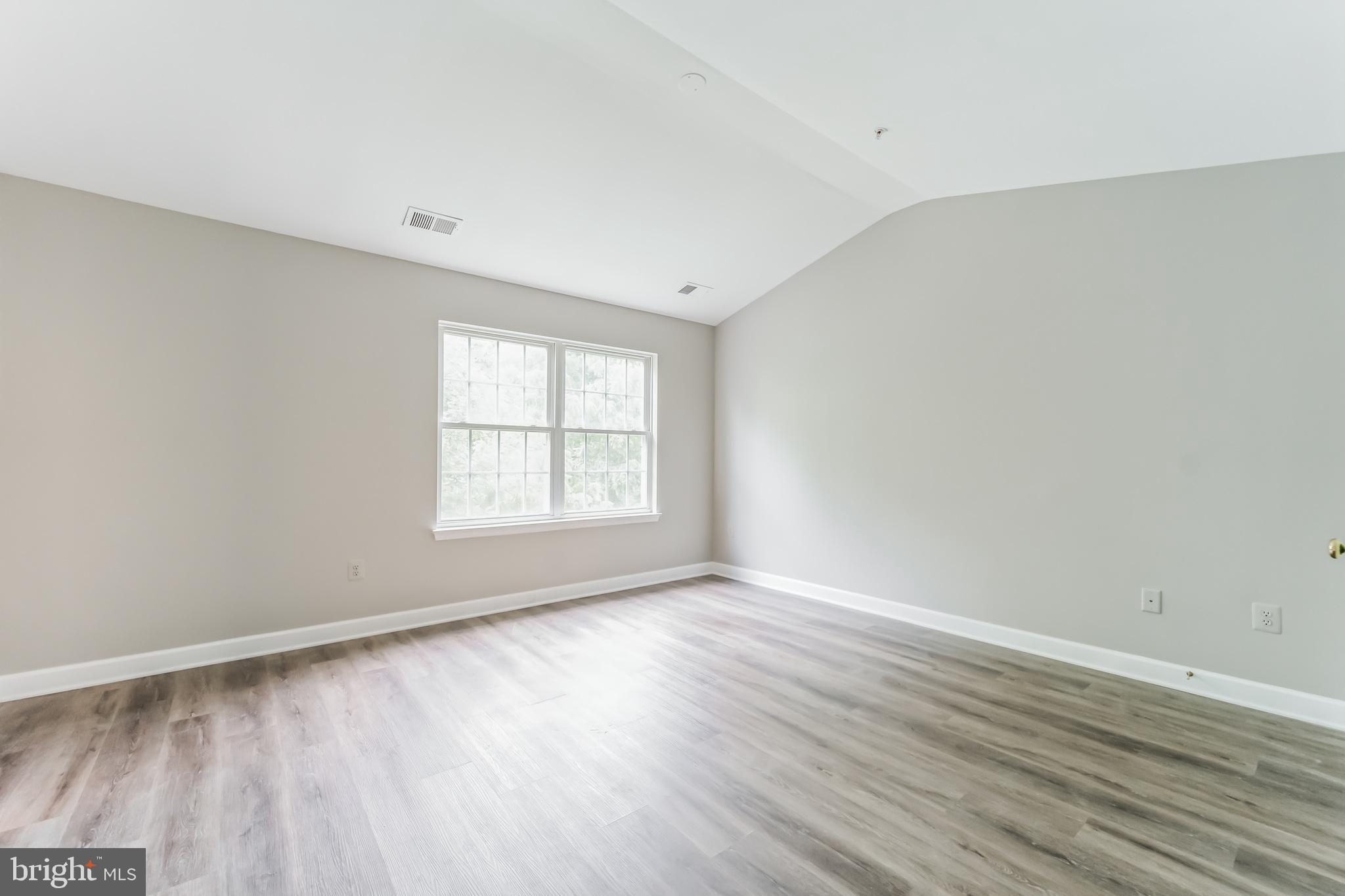 MONTJOY - Residential Lease