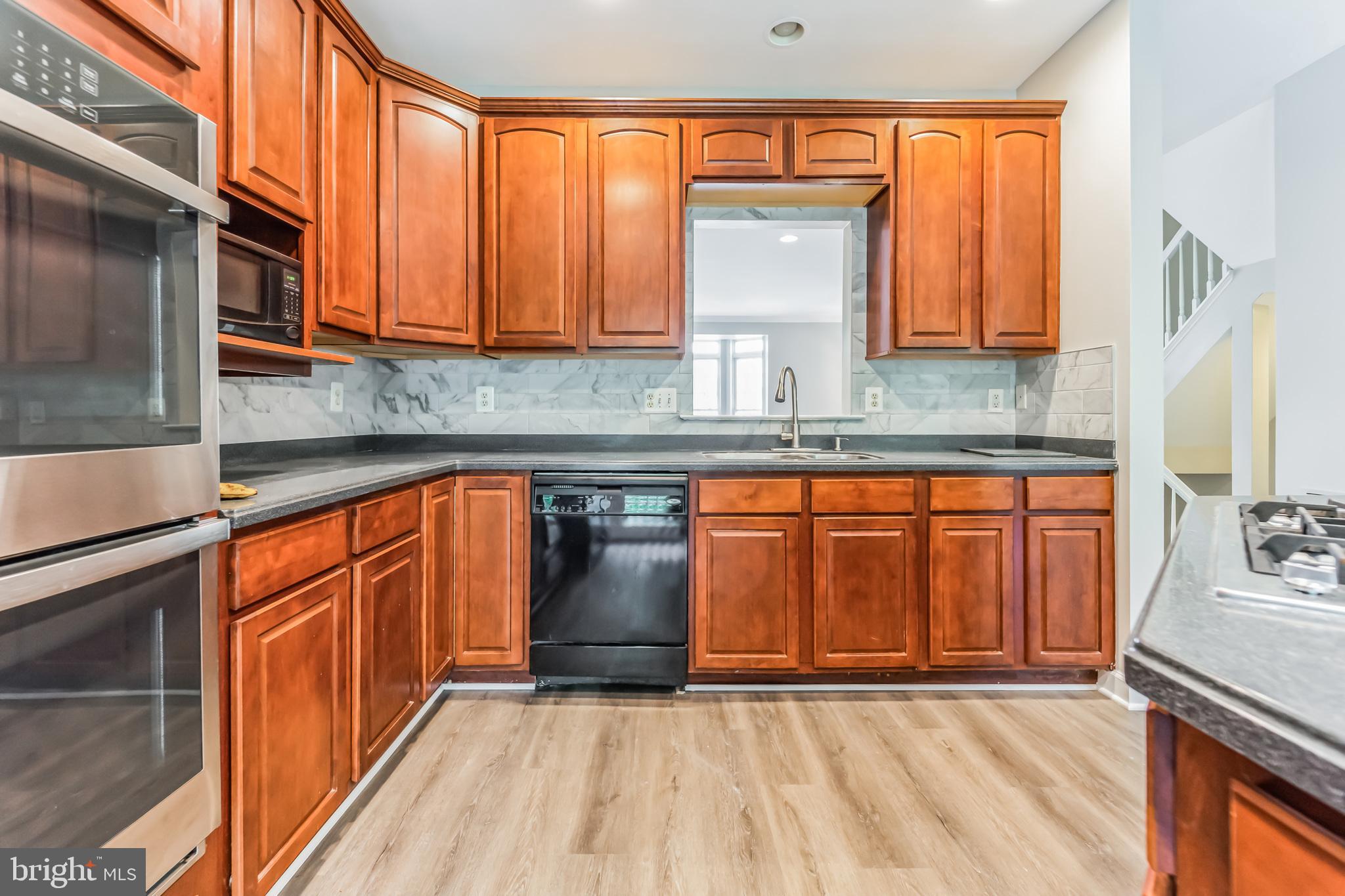 MONTJOY - Residential Lease